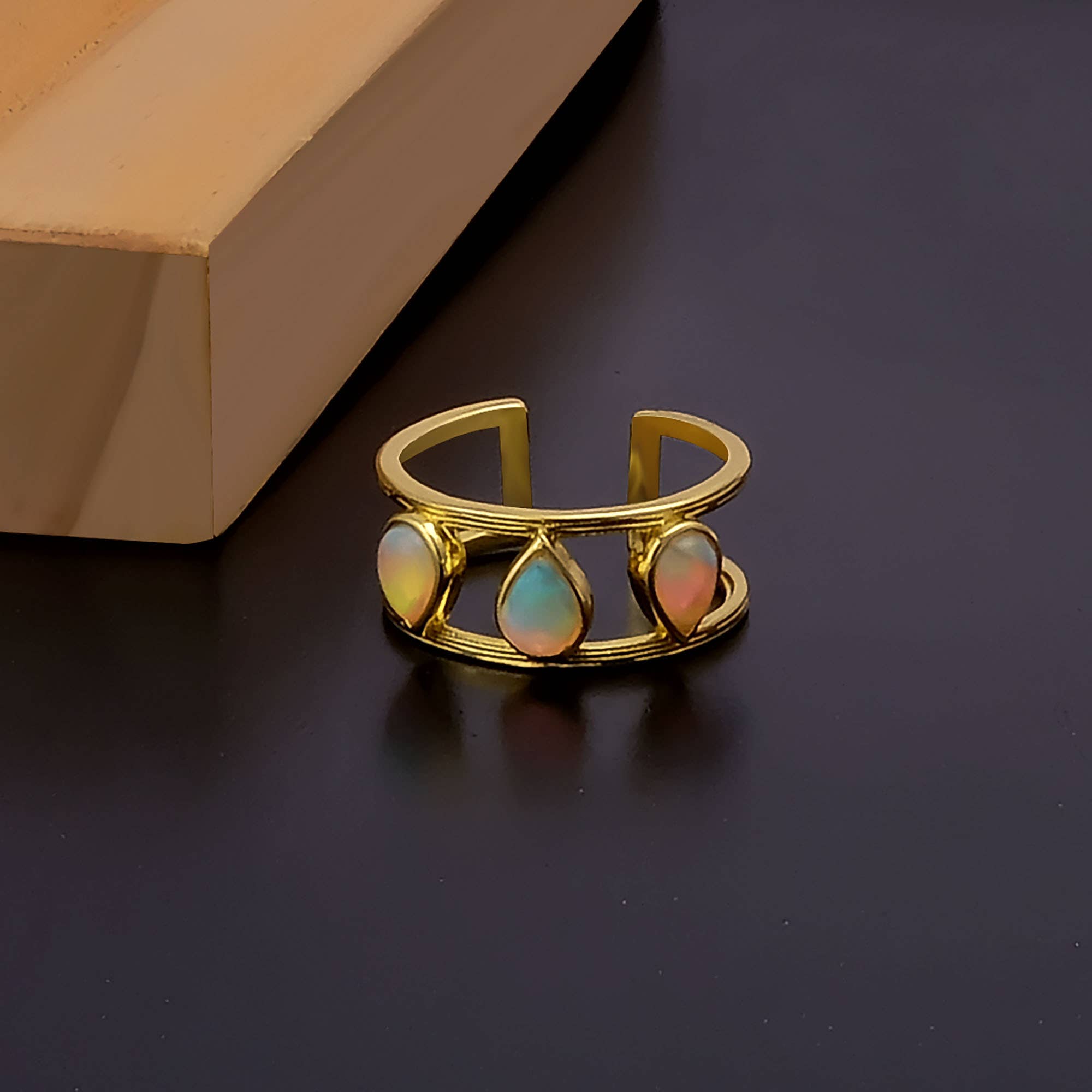 El Joyero – wholesale Cocktail/statement ring – White Fire Opal Adjustable Ring Teardrop Stone Open Rings