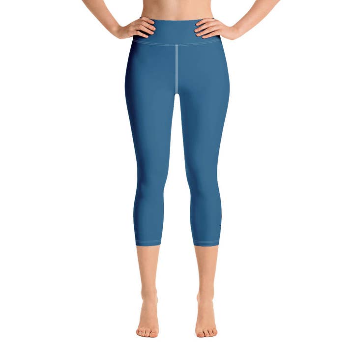 Legging capri de yoga Yale pour la vente par BettinaMarksCollections
