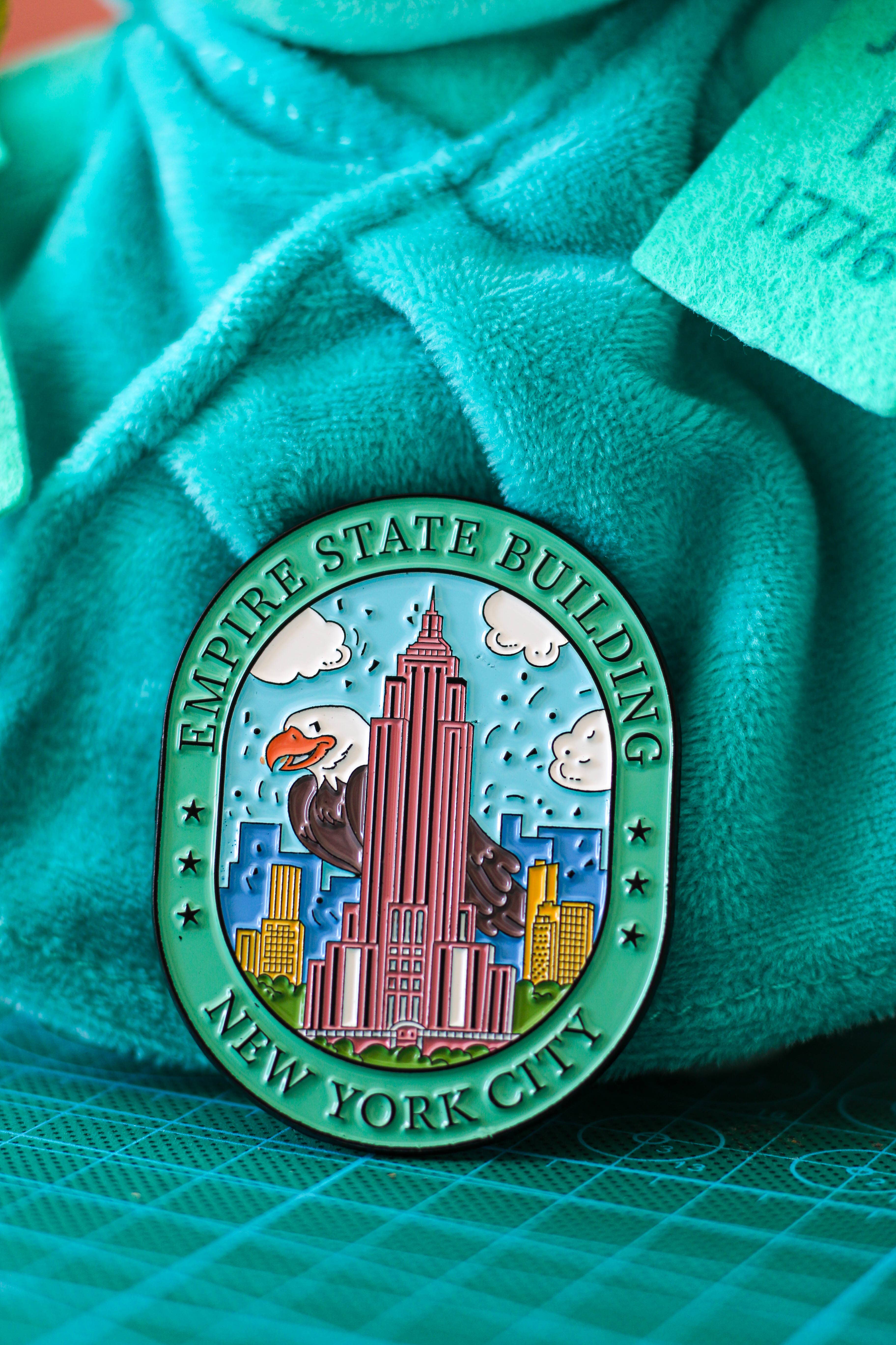 BigZoo Store - Vendita all'ingrosso Spilla da bavero - Spille Smaltate Souvenir di New York6