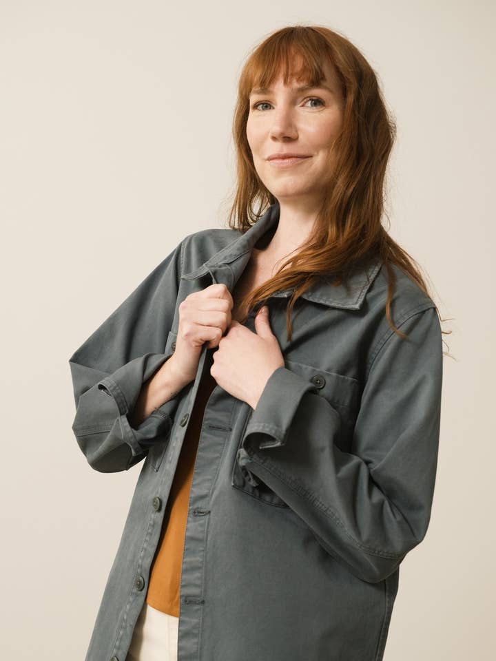 Helmut Unisex Overshirt Worker Organic Cotton In Blue for wholesale by Tiralahilacha