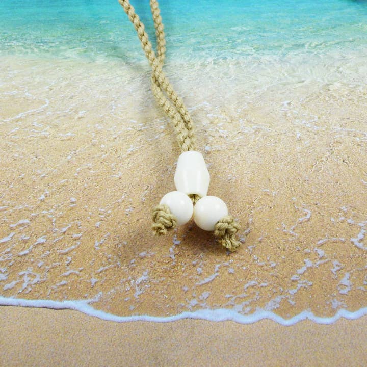 Paradise Treasures Jewelry - Wholesale Pendant/Charm Necklace - Hawaiian Mom and Small Sea Turtle Necklace, Hand Carved Buffalo Bone Sea Turtle Necklace, Christmas Mother Mom Anniversary Birthday Gift1
