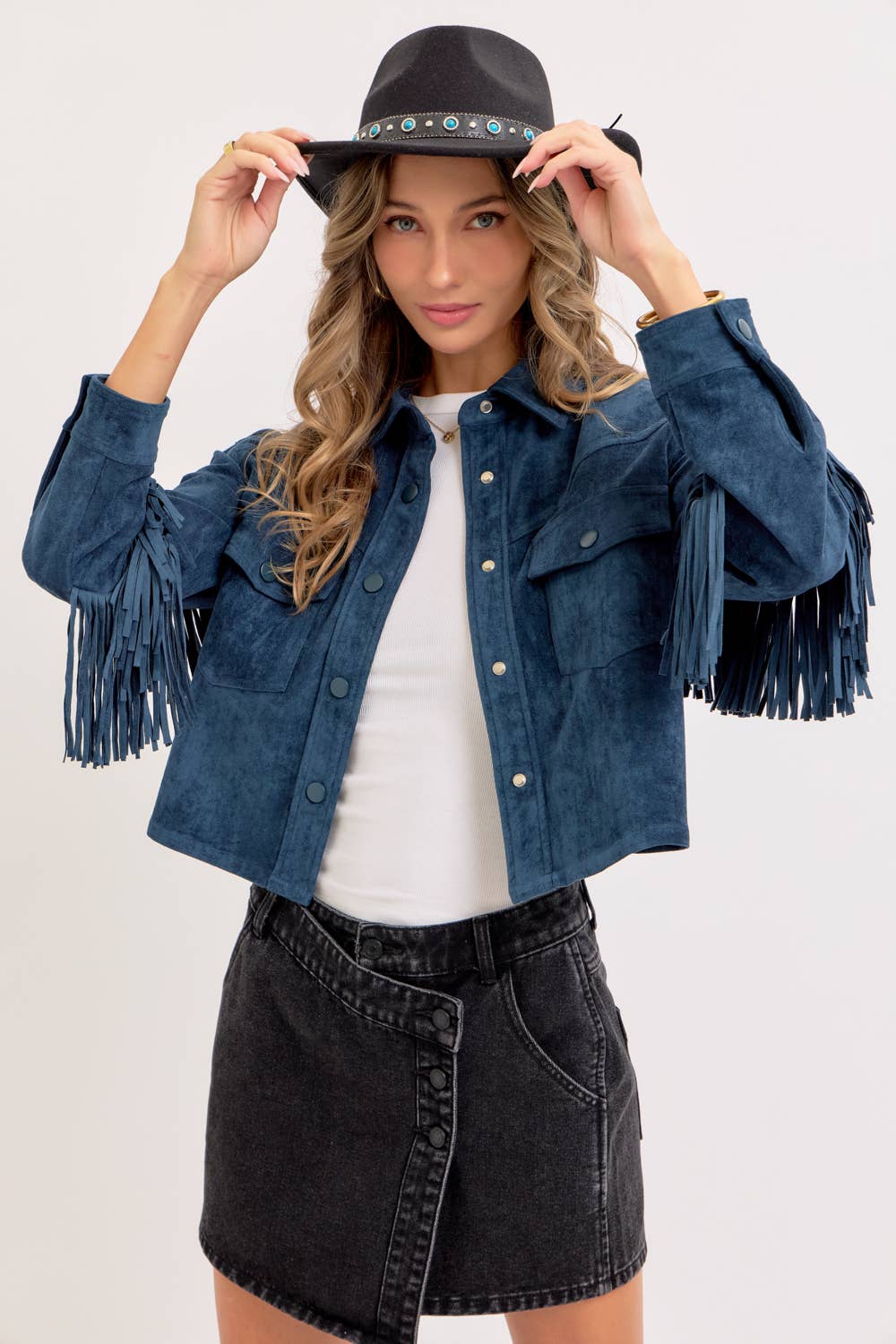 Sweet Lovely by Jen – Großhandel Hemdjacke/Shacket – Damen – Western-inspirierte Wildleder-Shacket26