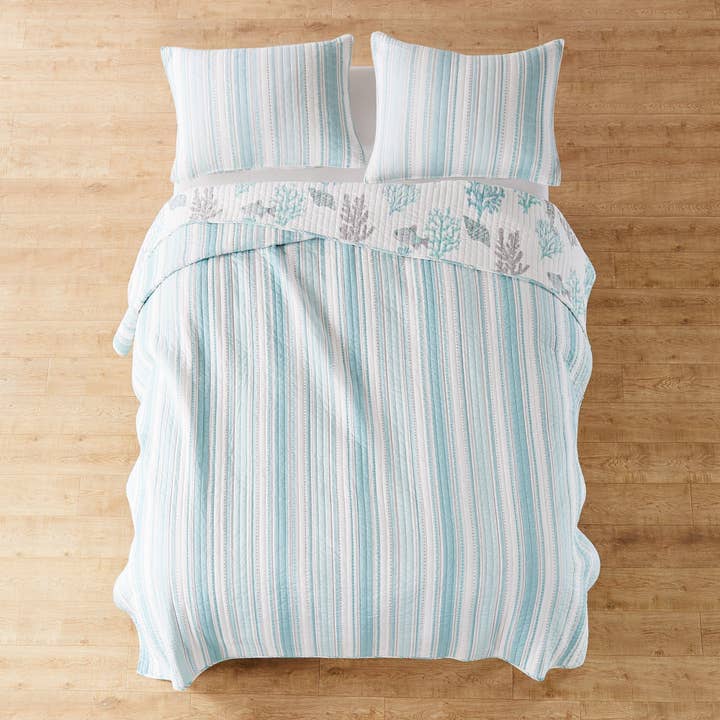 Teal Cape Coral Quilt Set for wholesale on Faire4