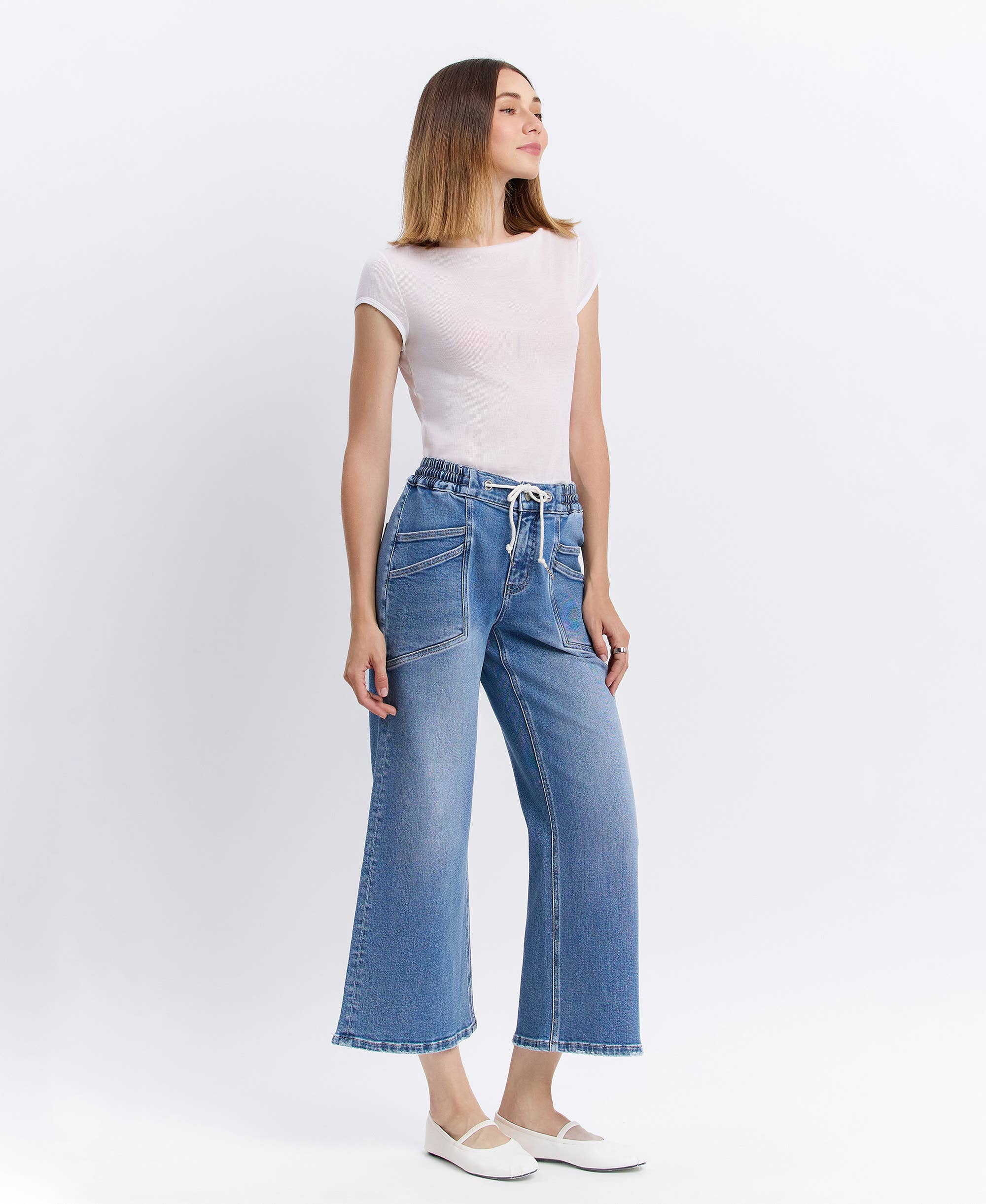 REASSURE HIGH RISE DRAWSTRING WAISTBAND WIDE LEG JEANS V3650 for wholesale on Faire6