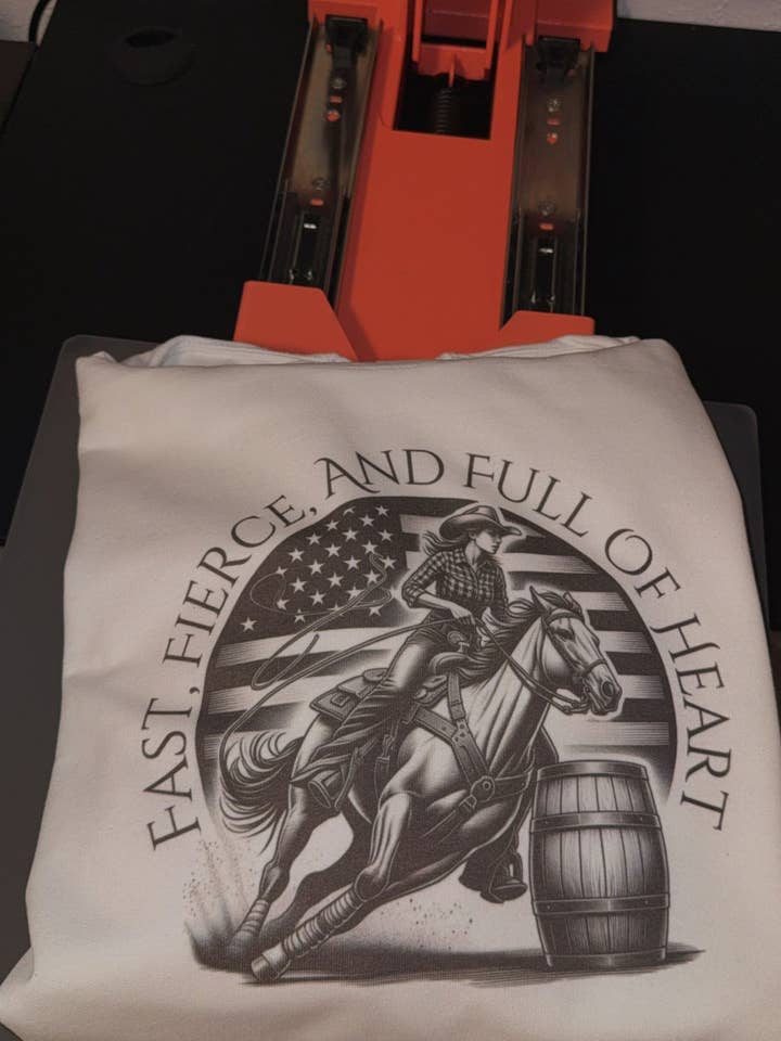 Rapide, Plein de cœur pour la vente par Rustic Revival Boutique