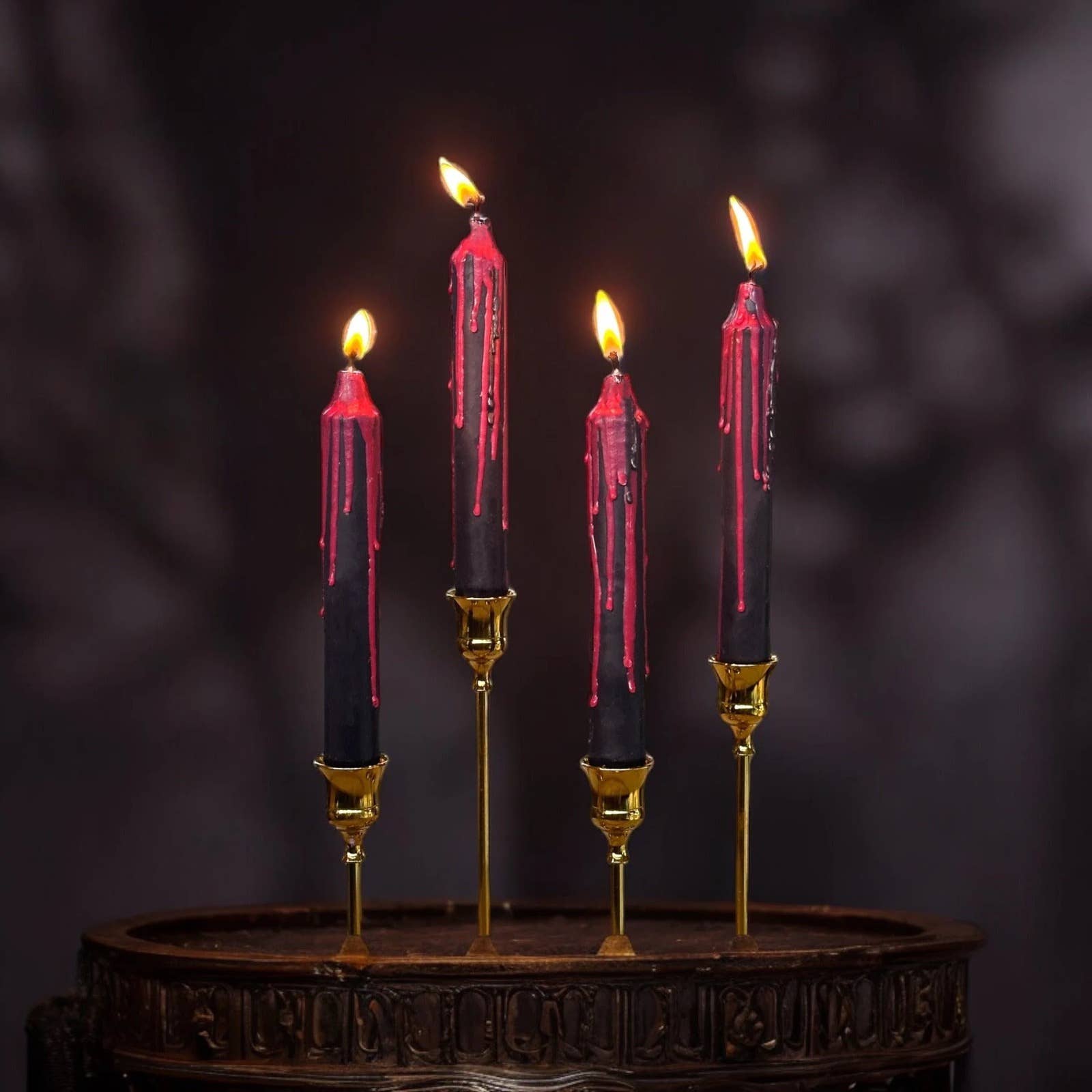 Designs by Deekay Inc. – wholesale Avsmalnande ljus – Vampyrblodljus - Set om 4, Blödande ljus 10”4
