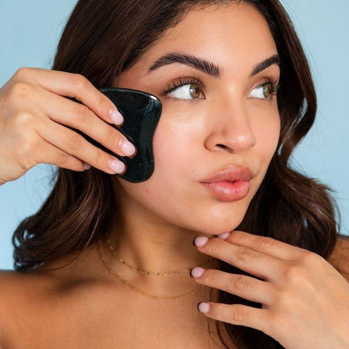 Bohemia Skin – Großhandel Gua-Sha-Tool – Nephrit-Jade Gua Sha Stein für Lymphdrainage im Gesicht2