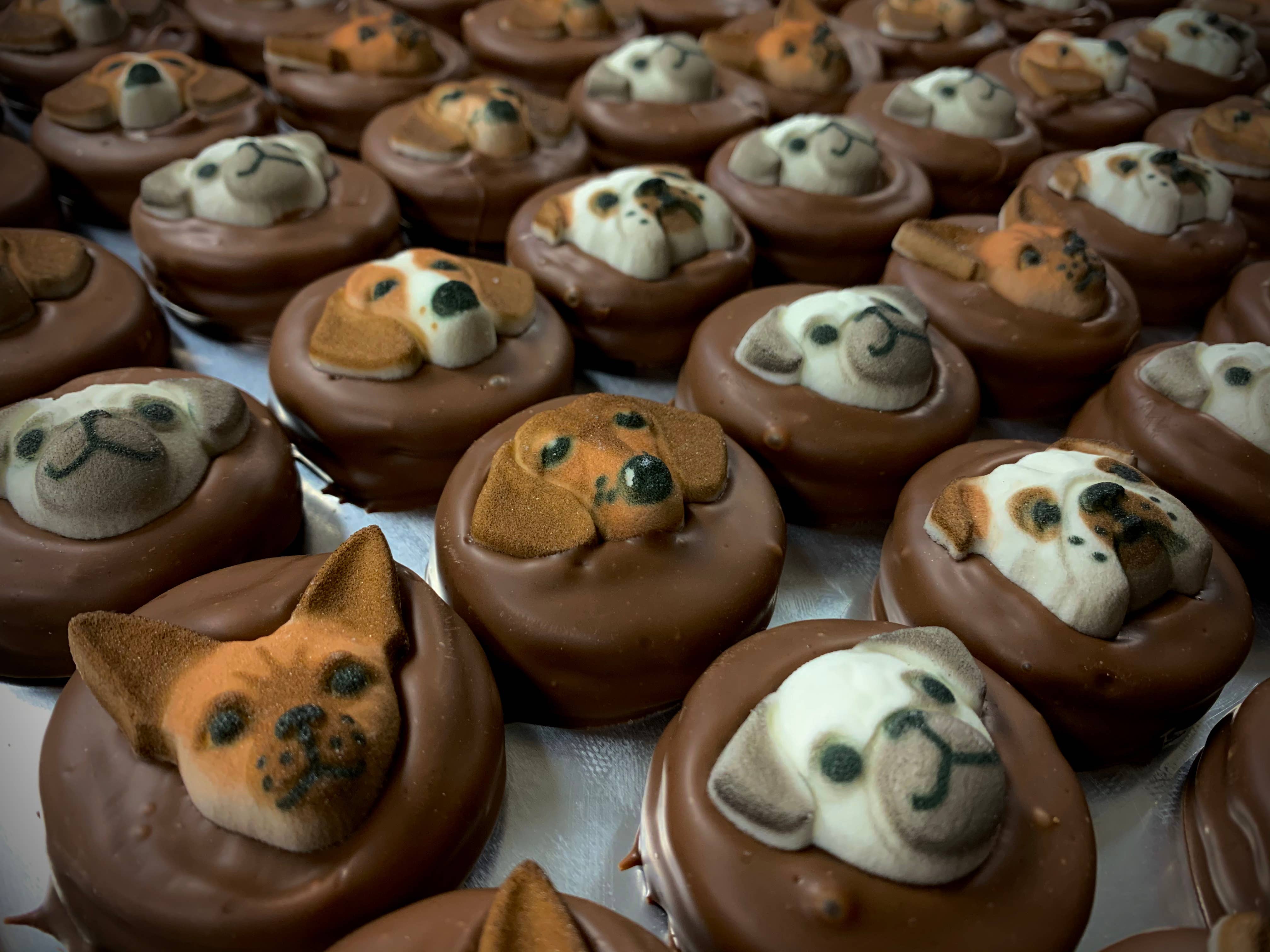 O'Shea's Candies Sweet Shop - Wholesale Chocolate Covered Sweets - O’Oreo “Dog Theme” 🐶 Milk Chocolate 2PK4
