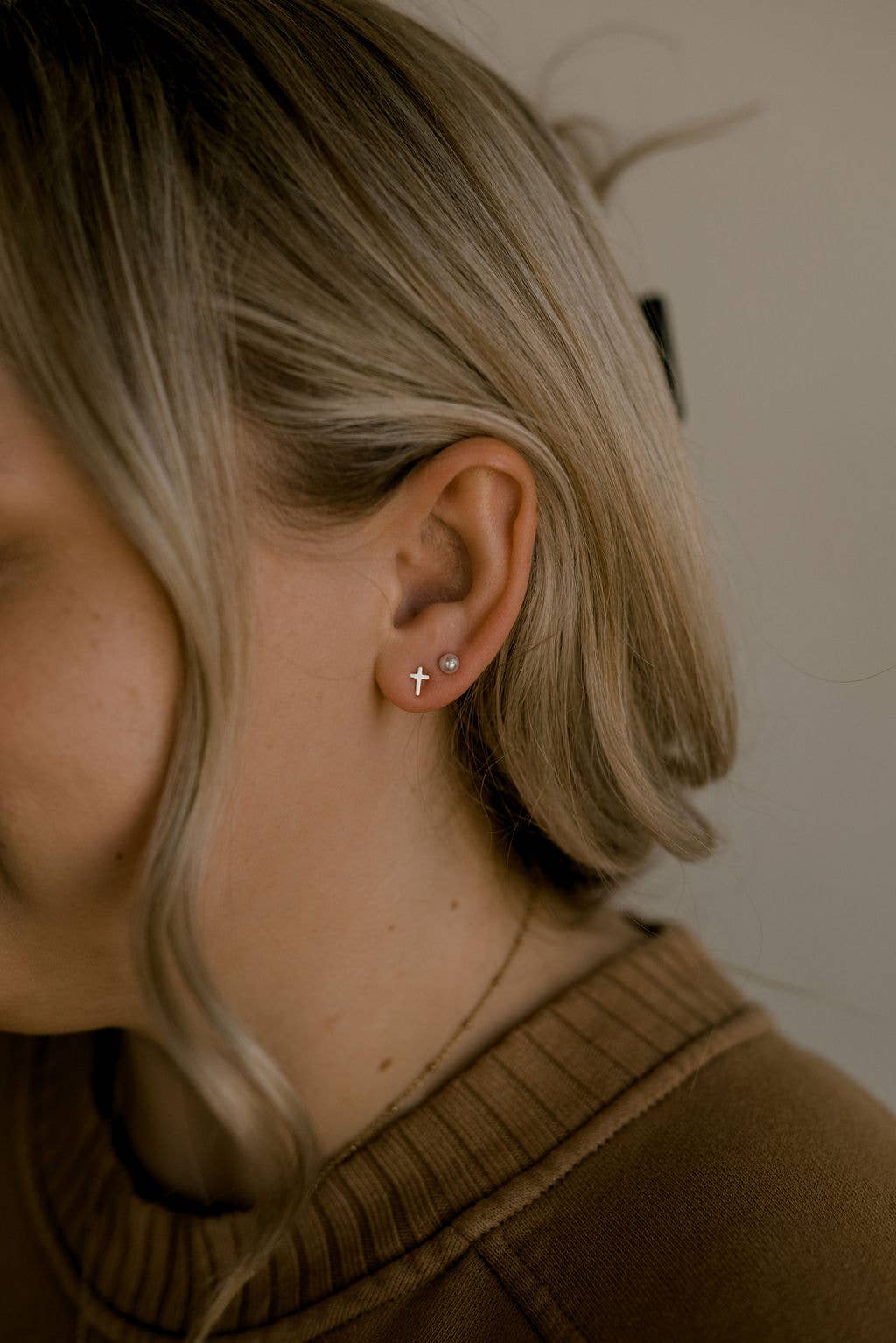 Dear Heart - Wholesale Stud/Post Earrings - Known Earring Studs1