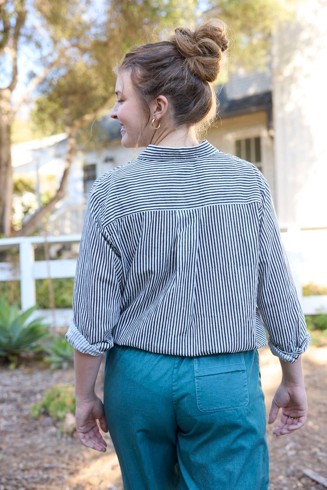 and for Good – Großhandel Hemd mit Button-down-Kragen – Damen – Good Boyfriend Shirt - Herrenmode Stripe Schwarz19