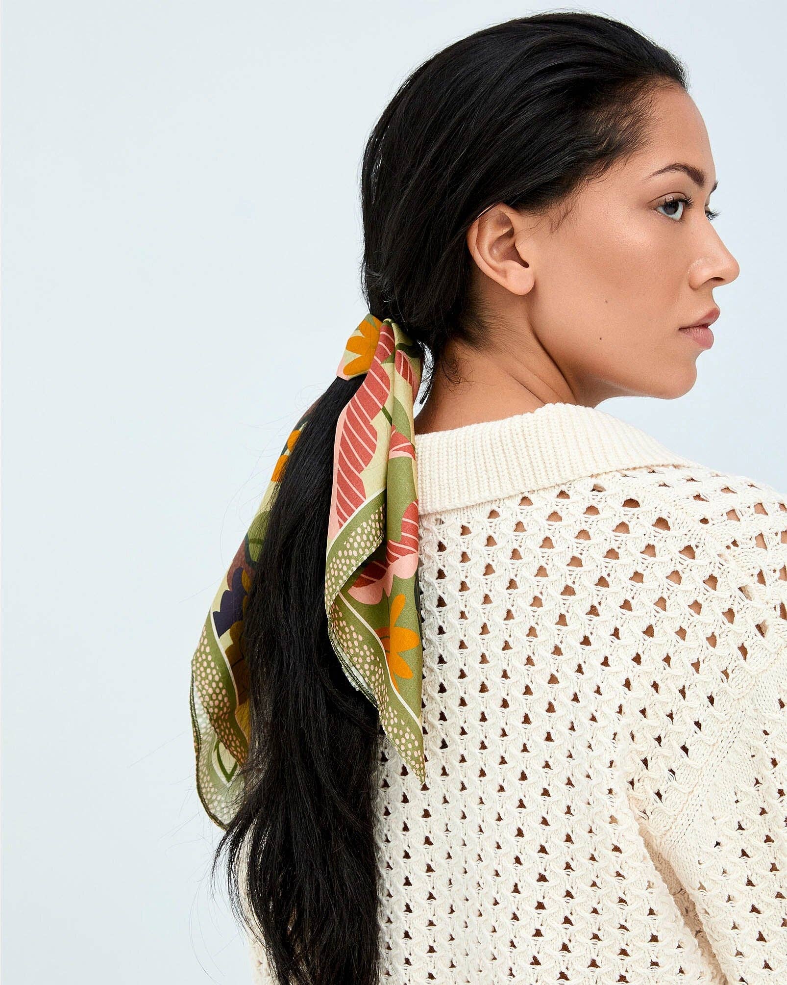 Dora Nola - Wholesale Scarf - Women's - Nana silk neckerchief 502