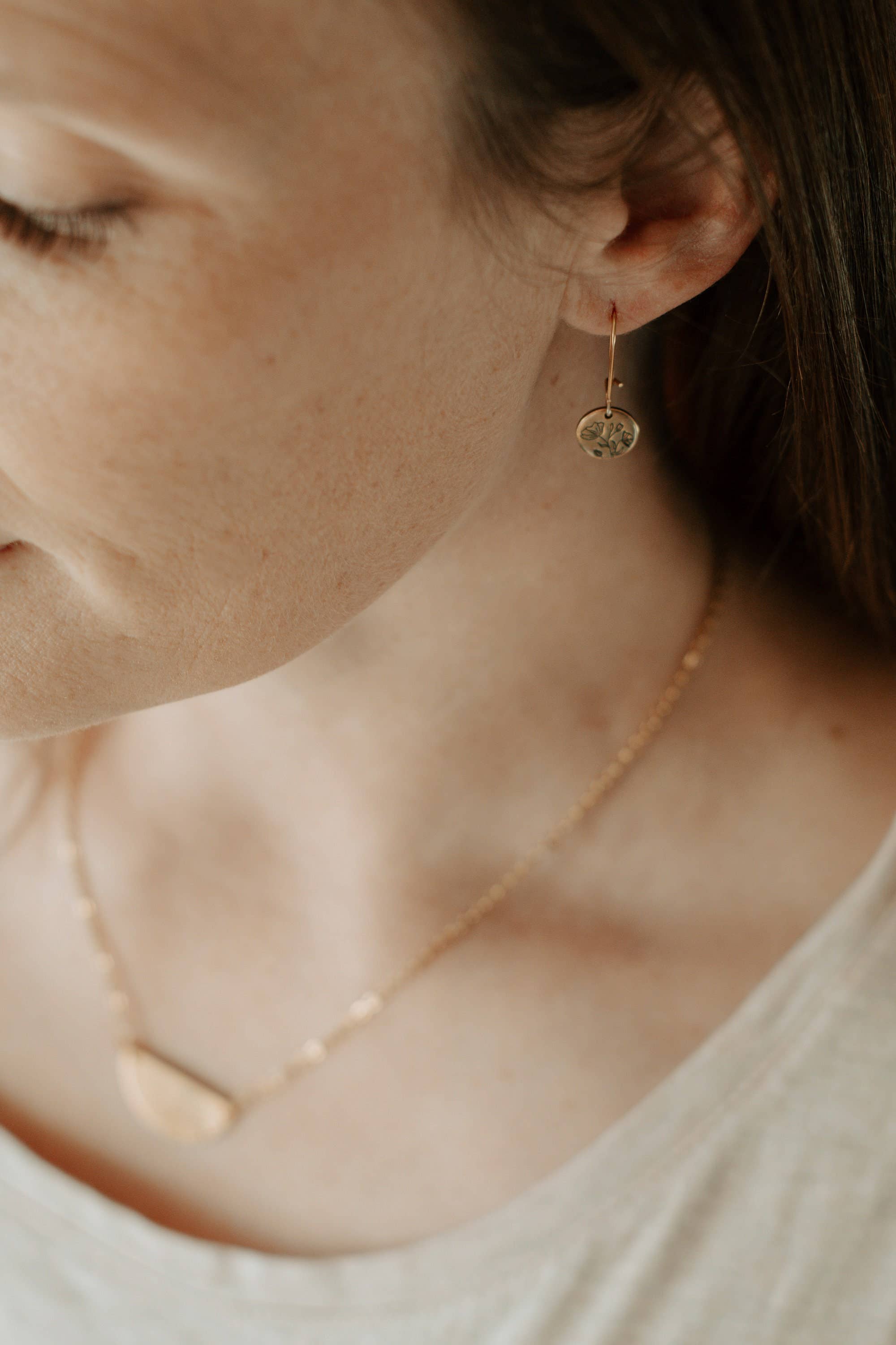 JOY IN THE MORNING - Wholesale Pendant/Charm Necklace - Sunrise Mountain Botanical Semi-Circle Necklace5