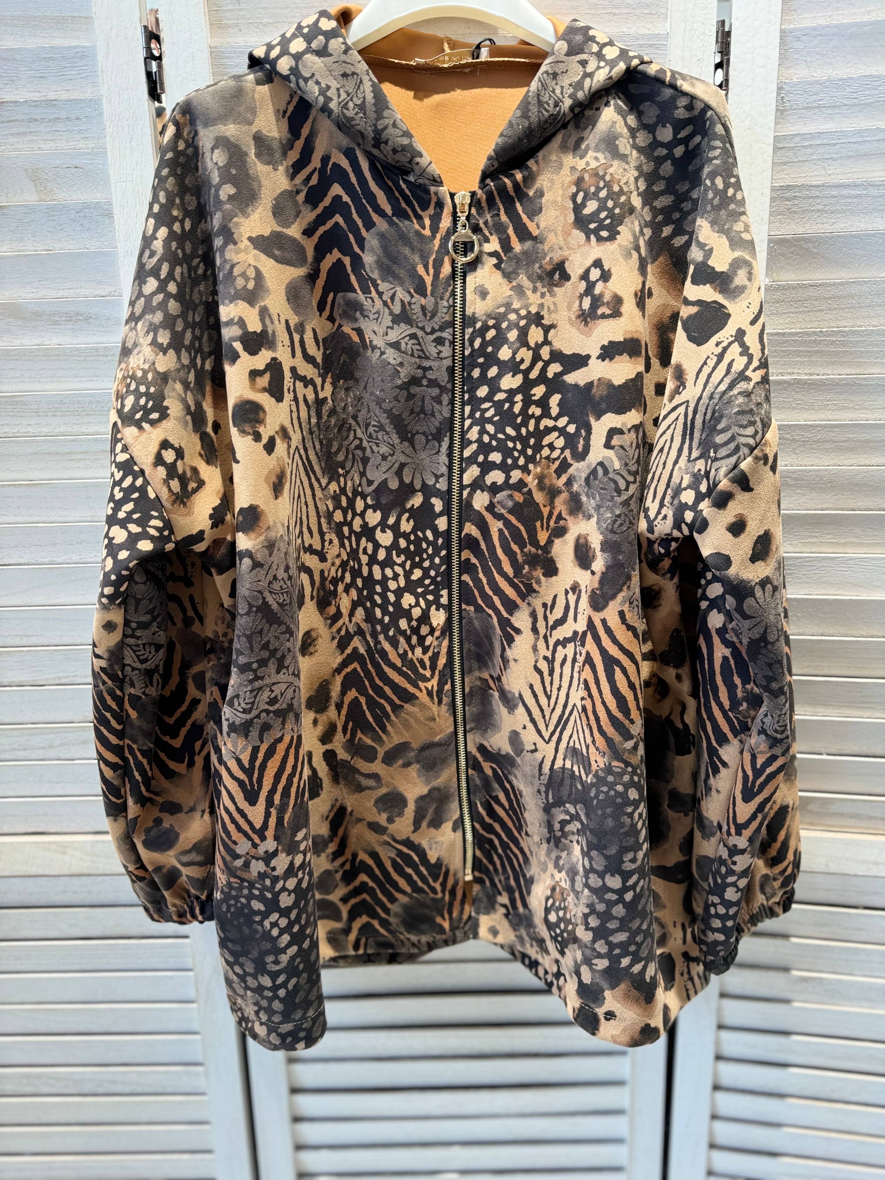 Beige Printed zip-up jacket with long sleeves for wholesale on Faire5