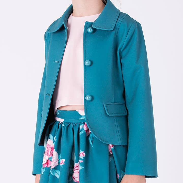 Klassisk knäppt flickjacka för wholesale av Mama Luma