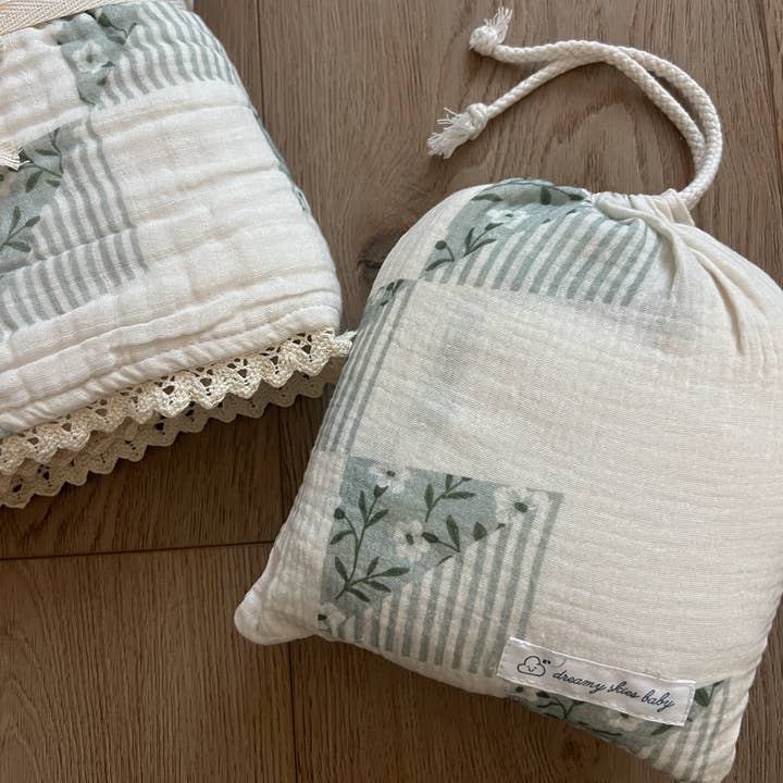 Dreamy Skies Baby - Wholesale Cot/Crib Sheets - Lorelei Cotton Gauze Crib Sheet0