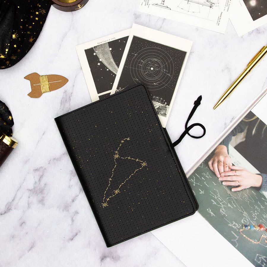Chasing Threads – Engroshandel Notesbog – DIY Sy din stjerne tegn Kit - Sort Vegansk Læder Notebook12