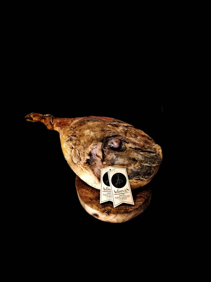 Mangalica CruS c/o 18+ für den Großhandel von Crūs (Adiuvas Naturæ)