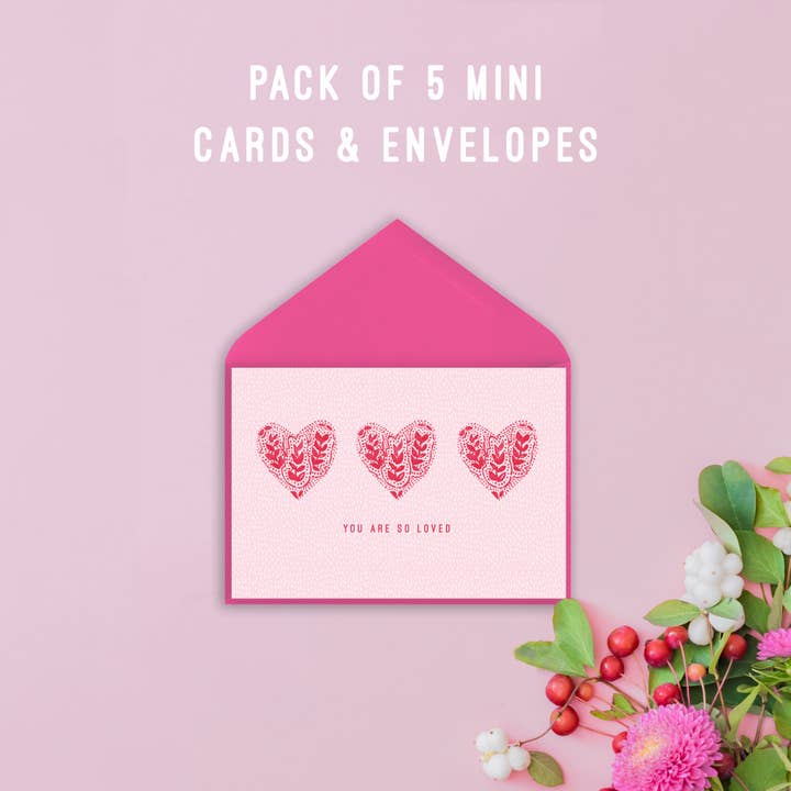 Mini taccuini con scritta «You are So Loved», set da 5 per la vendita all'ingrosso da parte di Little Fish Stationery