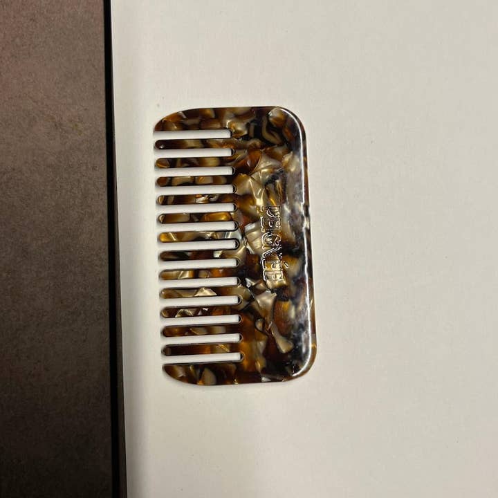 Peignee Paris - Wholesale Hair Brush/Comb - Travel Comb - Espresso1