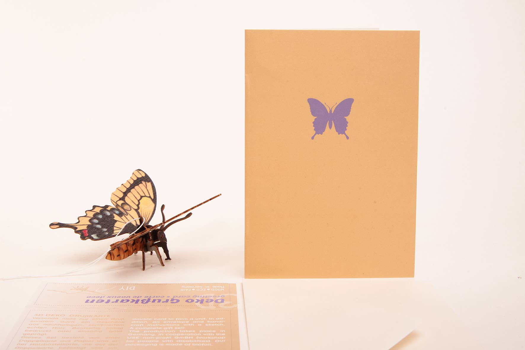 Formes Berlin GbR – Großhandel Bastel-Nähset – Schmetterling 3D Deko Grusskarte2