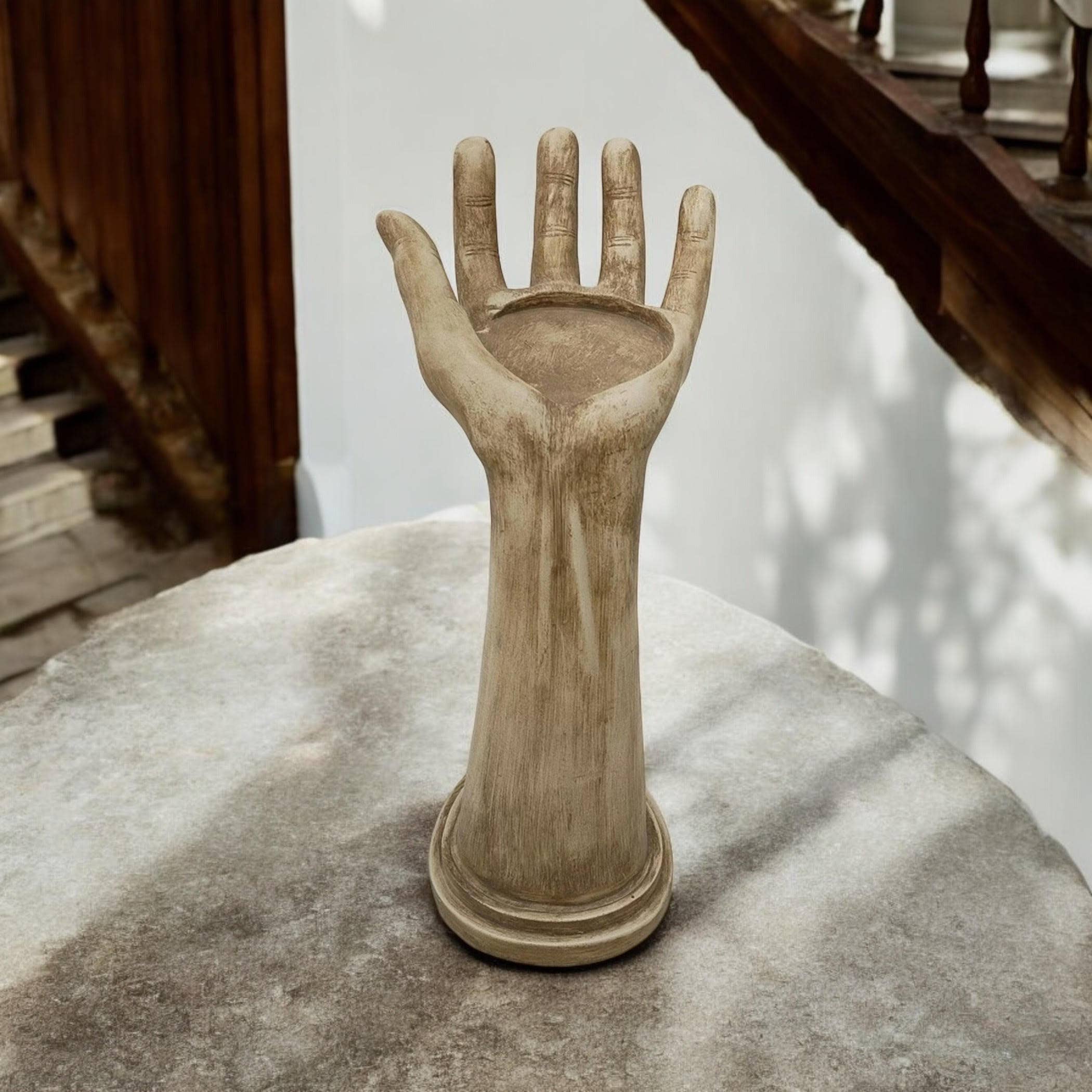 Minster Stylish Living Ltd – wholesale Bottle rack/holder – 32Cm Hand Wine Bottle Holder0