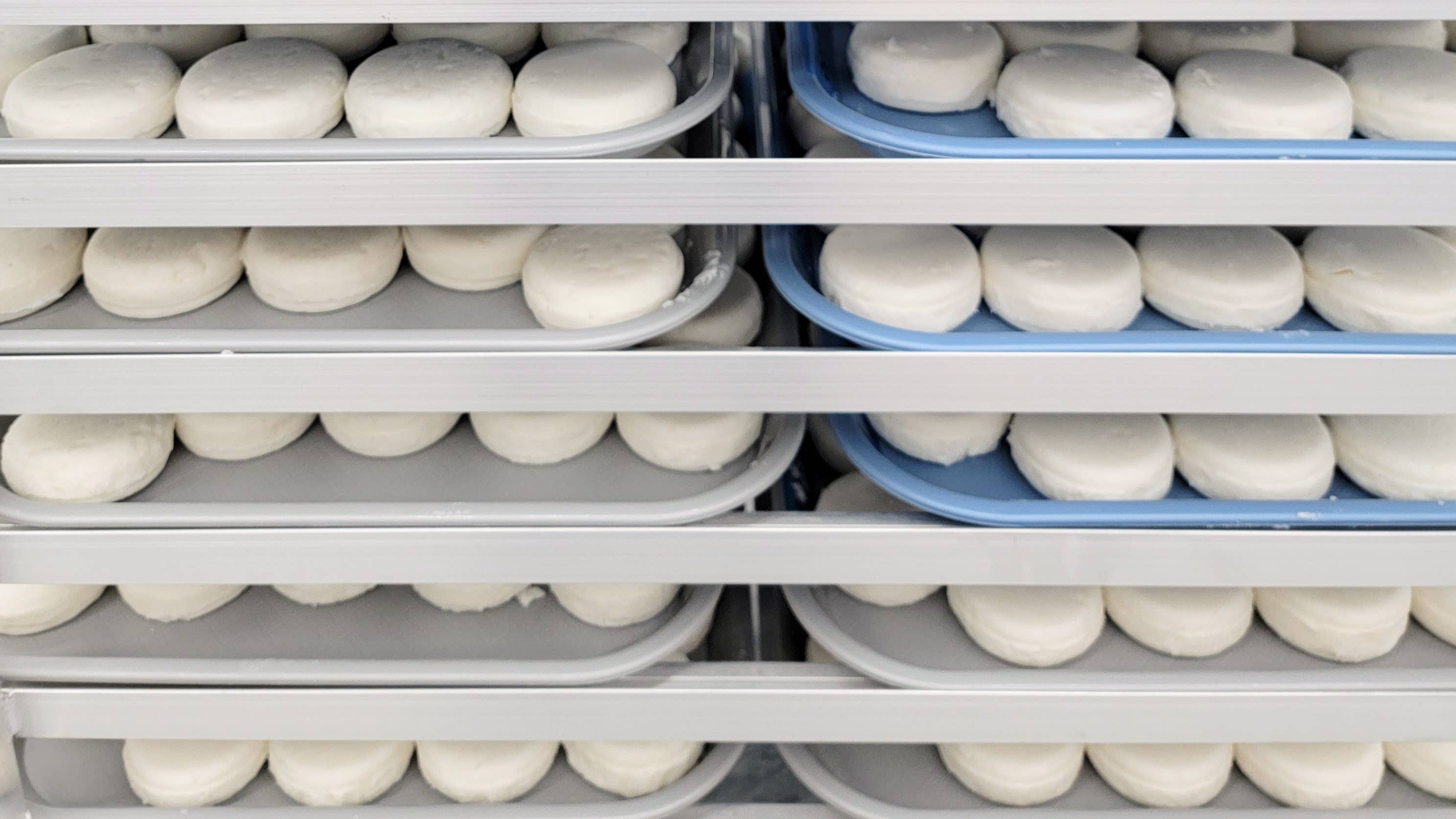 Modern Soapmaking - Wholesale Beard Wash/Shampoo - Solid Beard Wash Bar (pH-Balanced, Travel Friendly)4