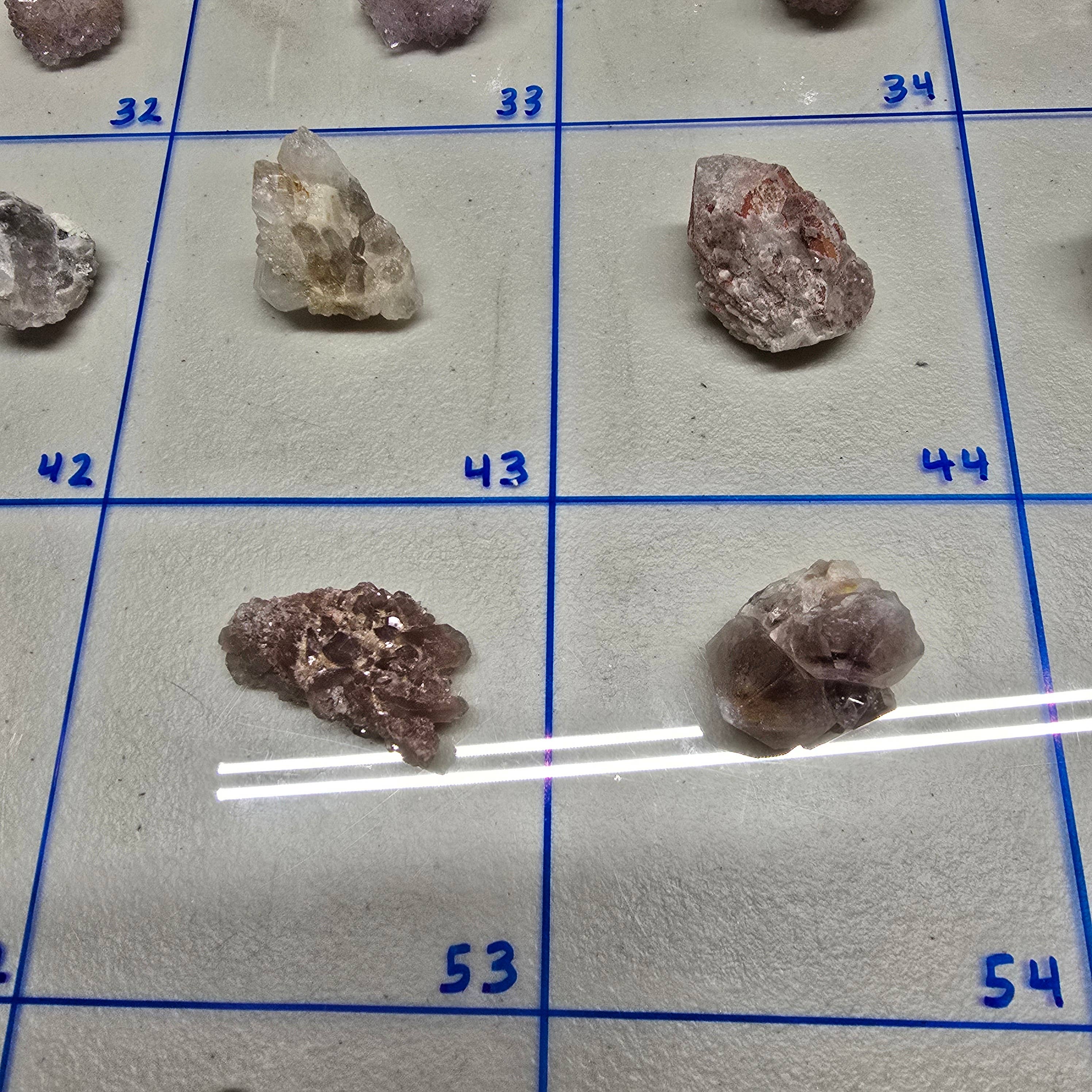 Fantasia Mining - Vendita all'ingrosso Pietra/cristallo spirituale - Quarzo Spirituale / Quarzo delle Fate / Quarzo Sudafricano (Blu-2)11