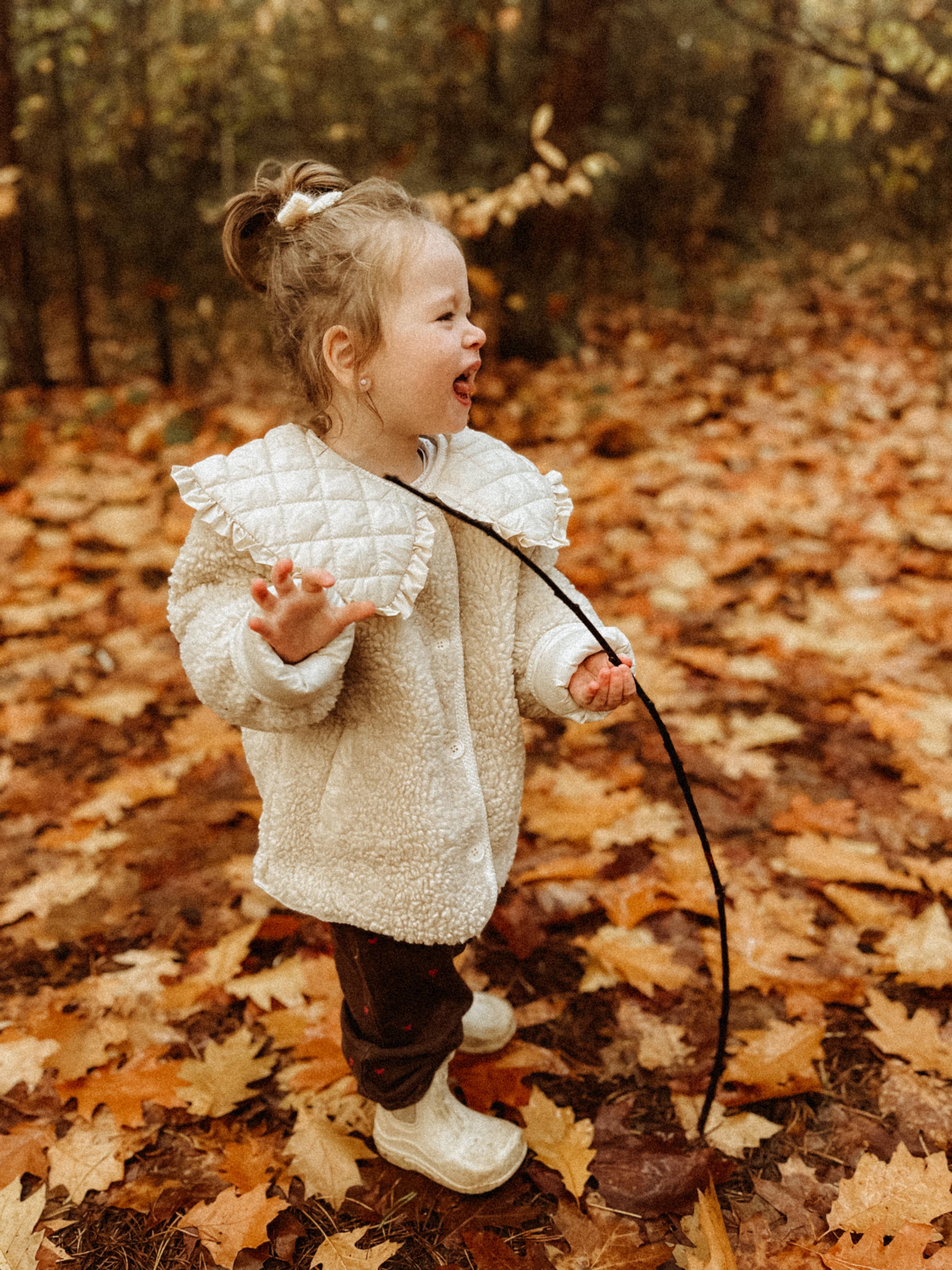 Annie & Charles - Wholesale Puffer Jacket - Kids - Annie & Charles® Teddy Jacket with Quilted Collar4