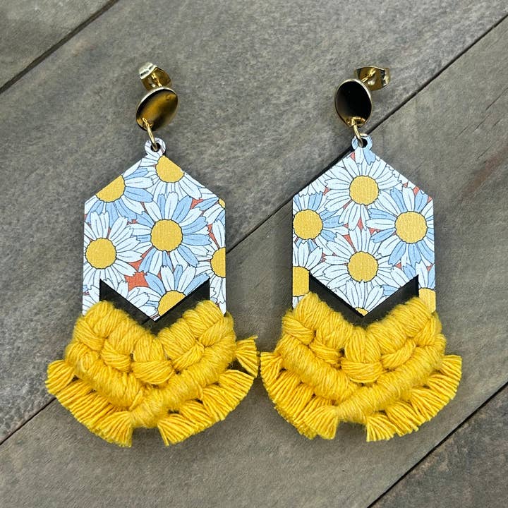 Hexagon Daisy Banner - Yellow for wholesale by HK Macrame Jewelry