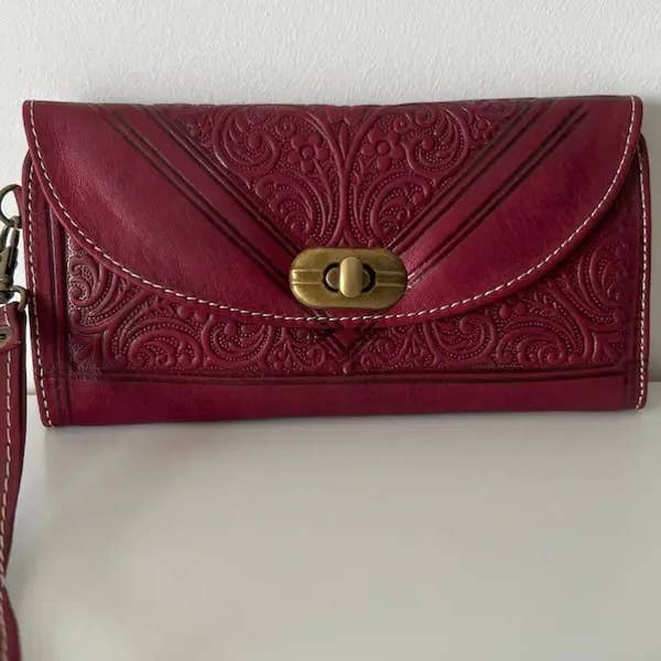 High crafty - Wholesale Wallet - Women's - Handmade Moroccan Leather Wallet – Artisan Crafted 4