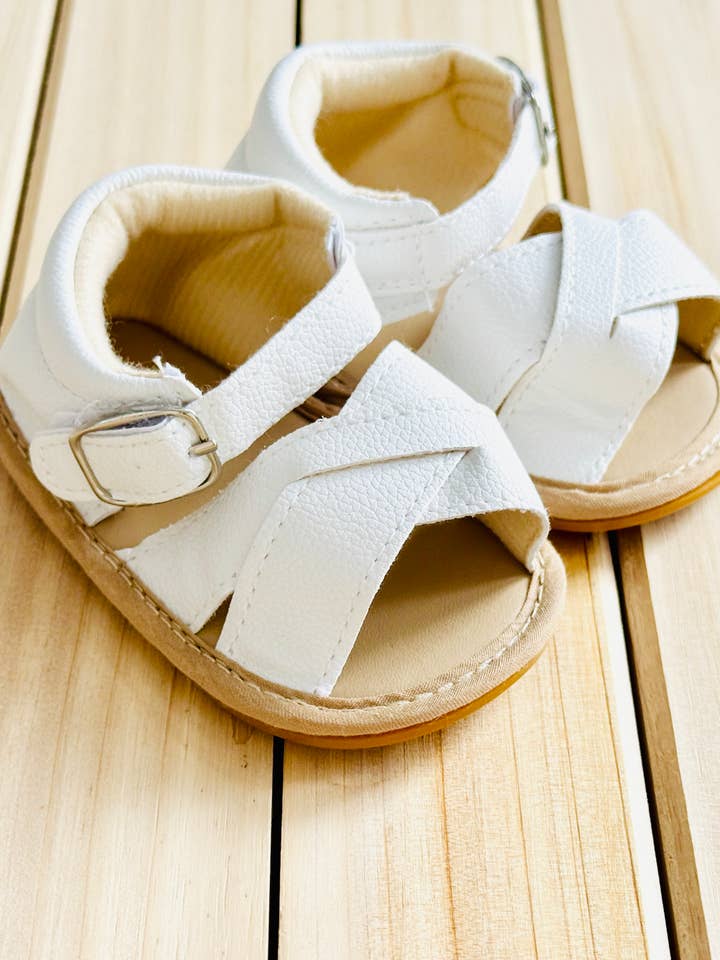 Baby Girls White Leather Sandals for wholesale by Brittany's