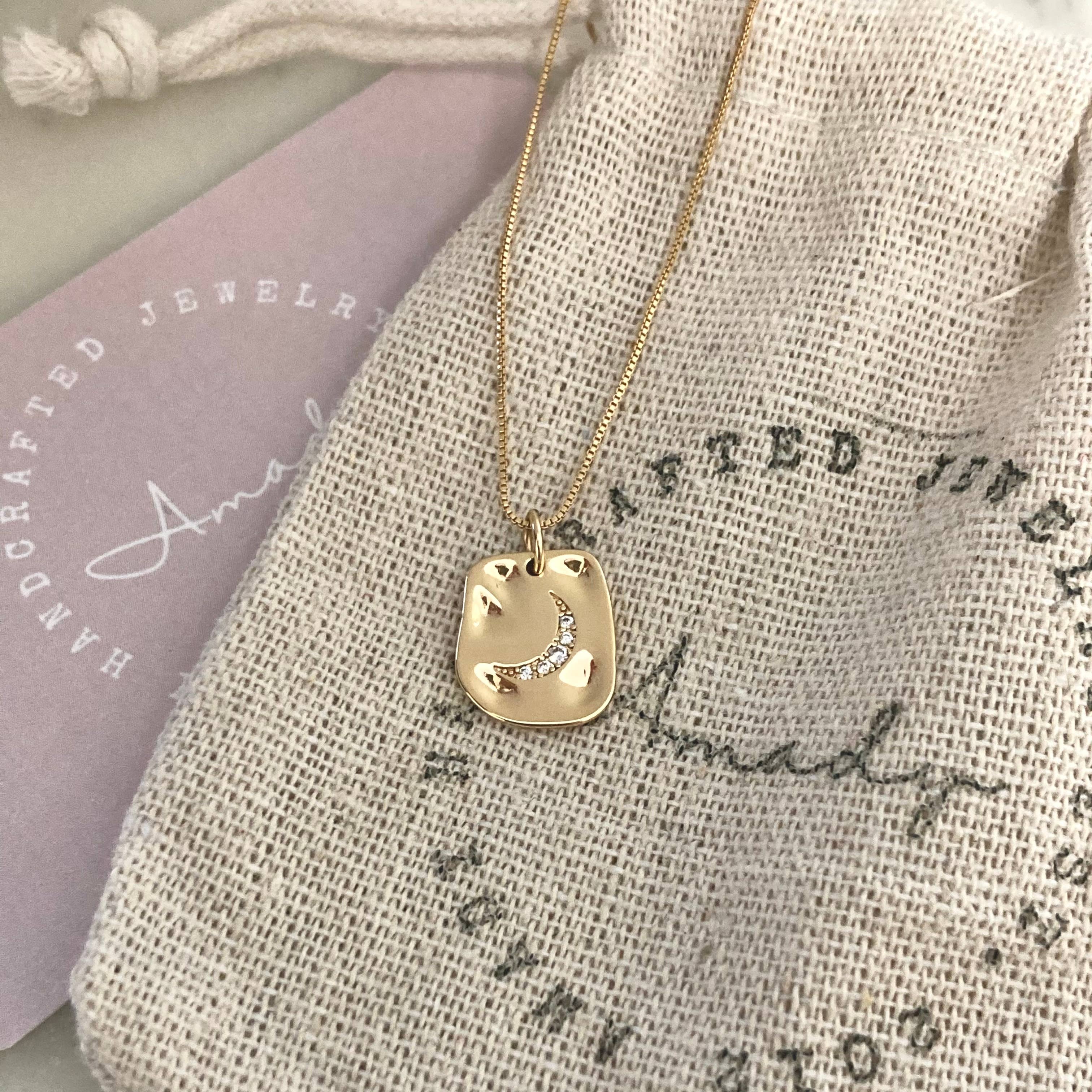 Amady Jewelry - Wholesale Pendant/Charm Necklace - Crescent Half Moon Pendant Necklace 18K Gold Filled chain3