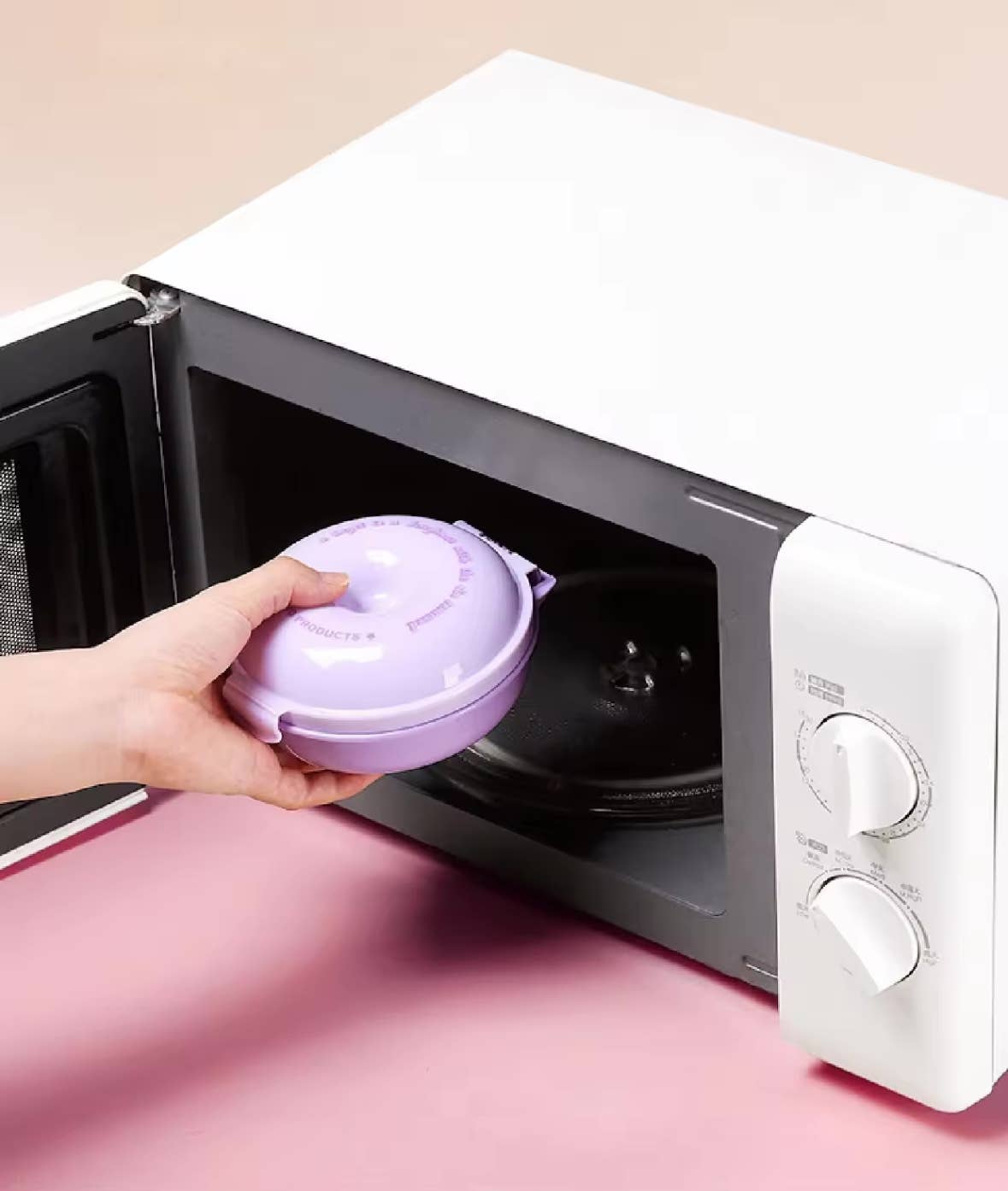 Q&C Distribution – Großhandel Lunchbox/-tasche – Lunch- und Snackbox in Bagelform (mehrere Farben)10