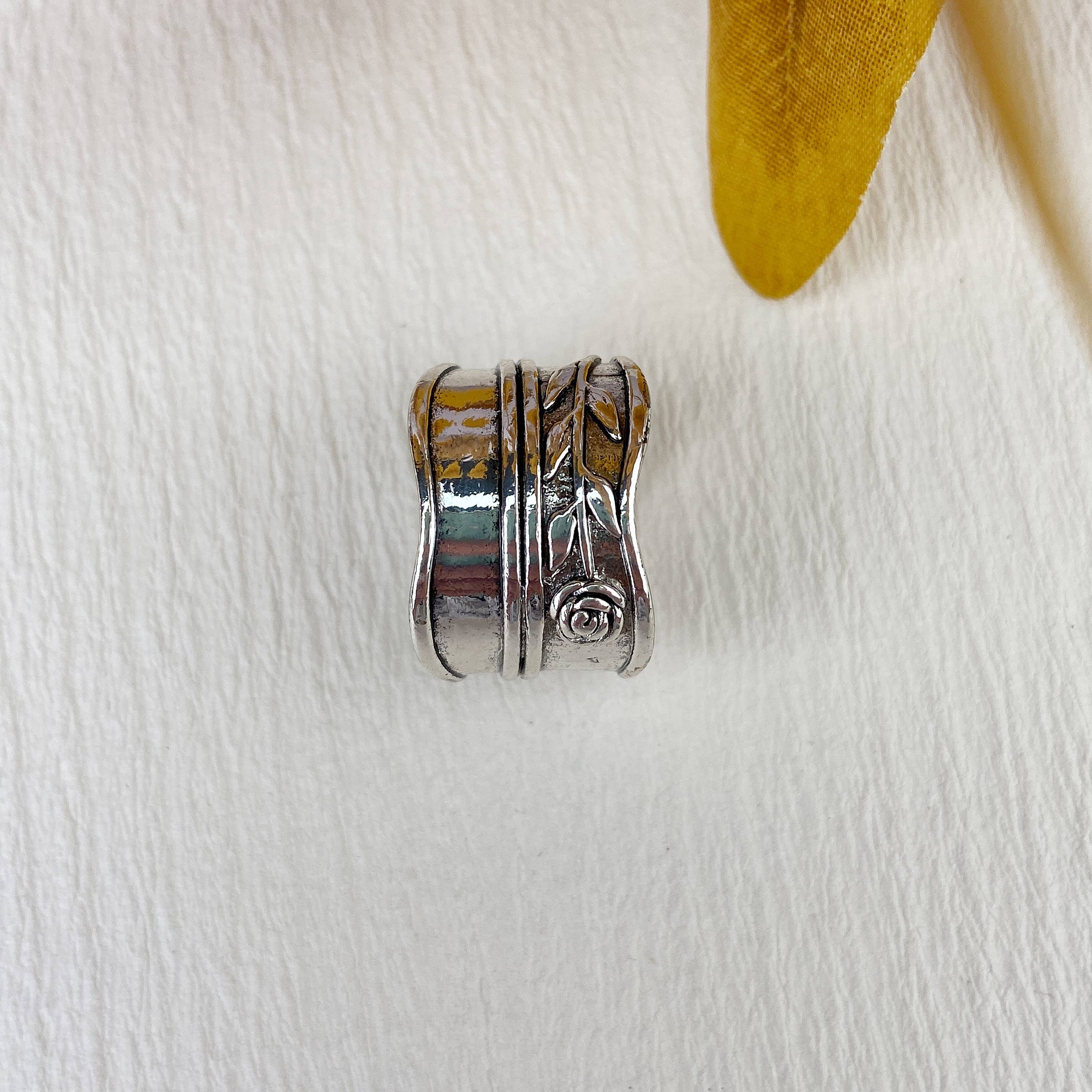 mildstyles – wholesale Cocktail/Statement Ring – Bred Vintage Rosettring5