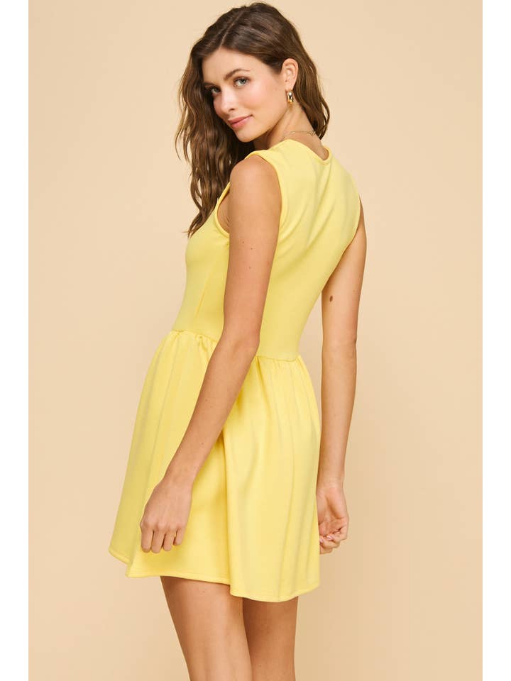 ISD1393 Hamilton Princess Short Dress Yellow for wholesale on Faire