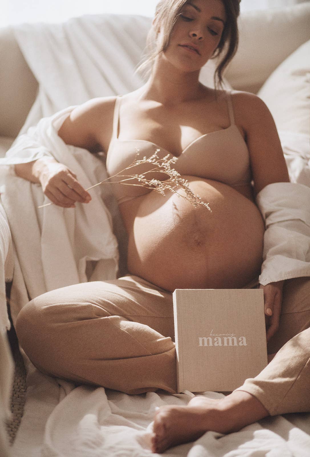 Axel & Ash - Wholesale Journal/Diary - Maternity - Becoming MAMA - A pregnancy journal18