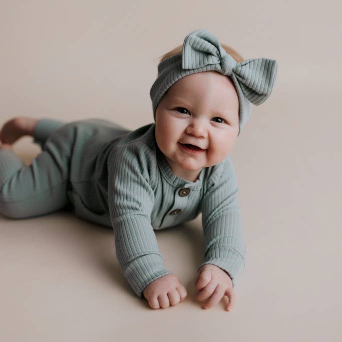 Three Little Tots - Wholesale Rompertje - Baby - Baby ribgebreide romper met zakken29