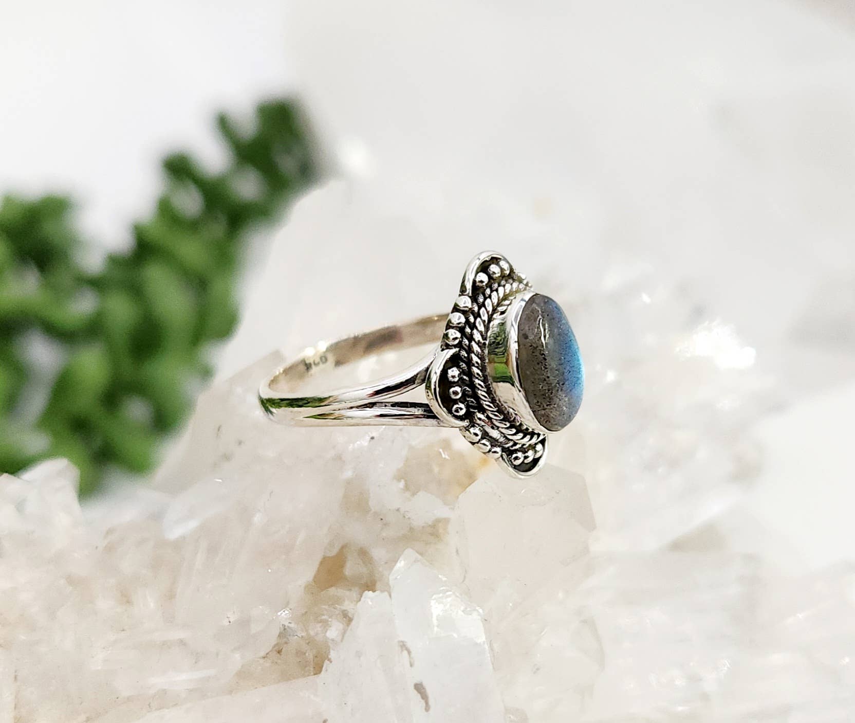 Meraki Gemstones - Venta al por mayor Anillos grandes/de cóctel - Piedra preciosa de labradorita (8 x 10 mm) Plata de ley (925)--Anillo3