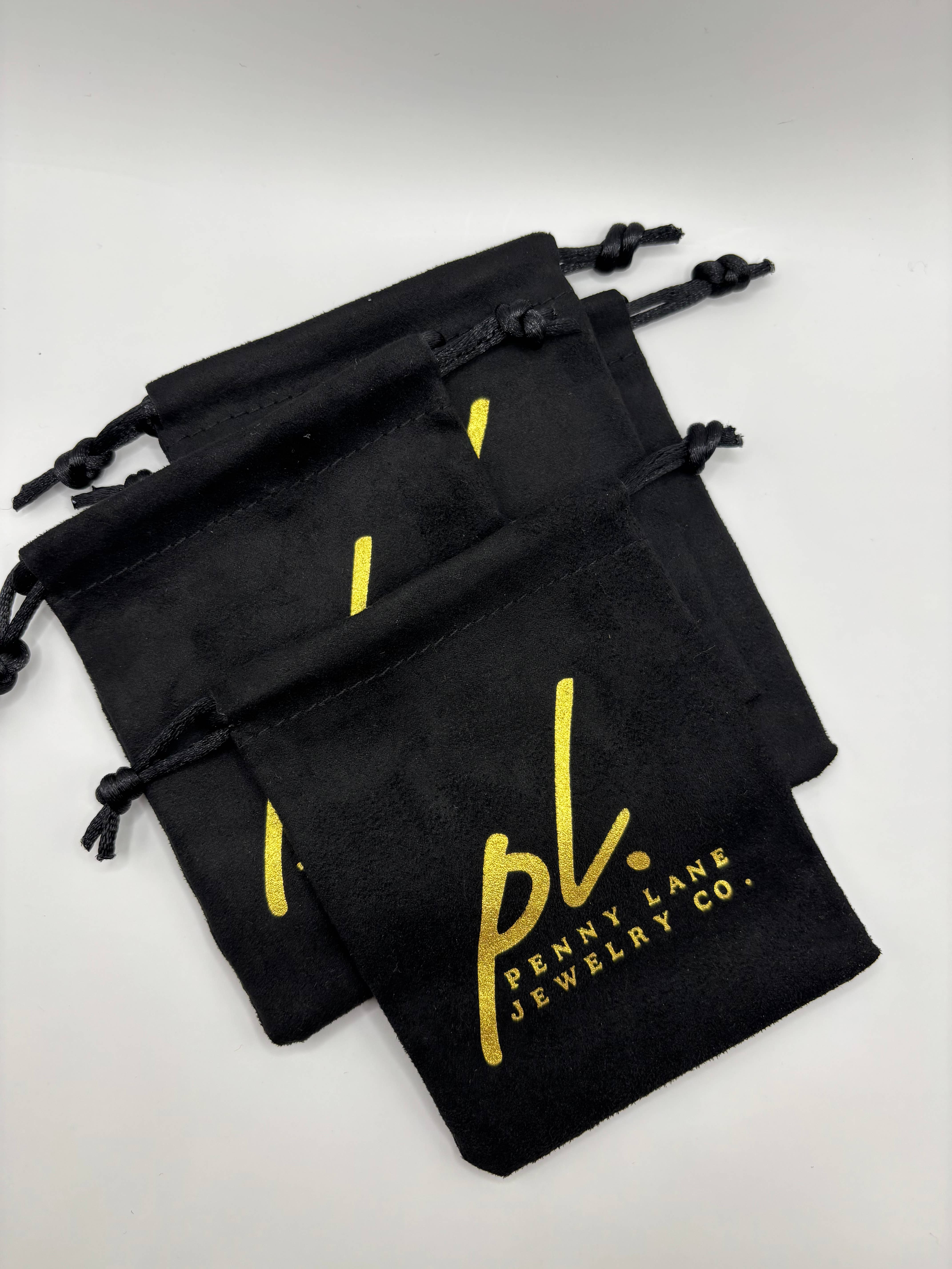 Penny Lane Jewelry Co - Vente Colliers à pendentif - Collier avec pendentif épingle de sûreté en or rempli Piper cœur rose2