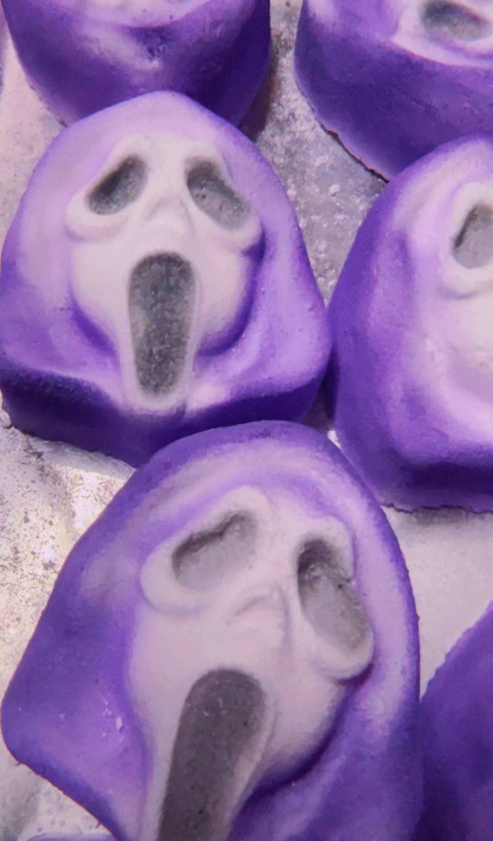 Man on the Moon Mystics - Wholesale Bath Bomb/Fizz - Whats your Favorite Scary Movie? Bath Bomb2