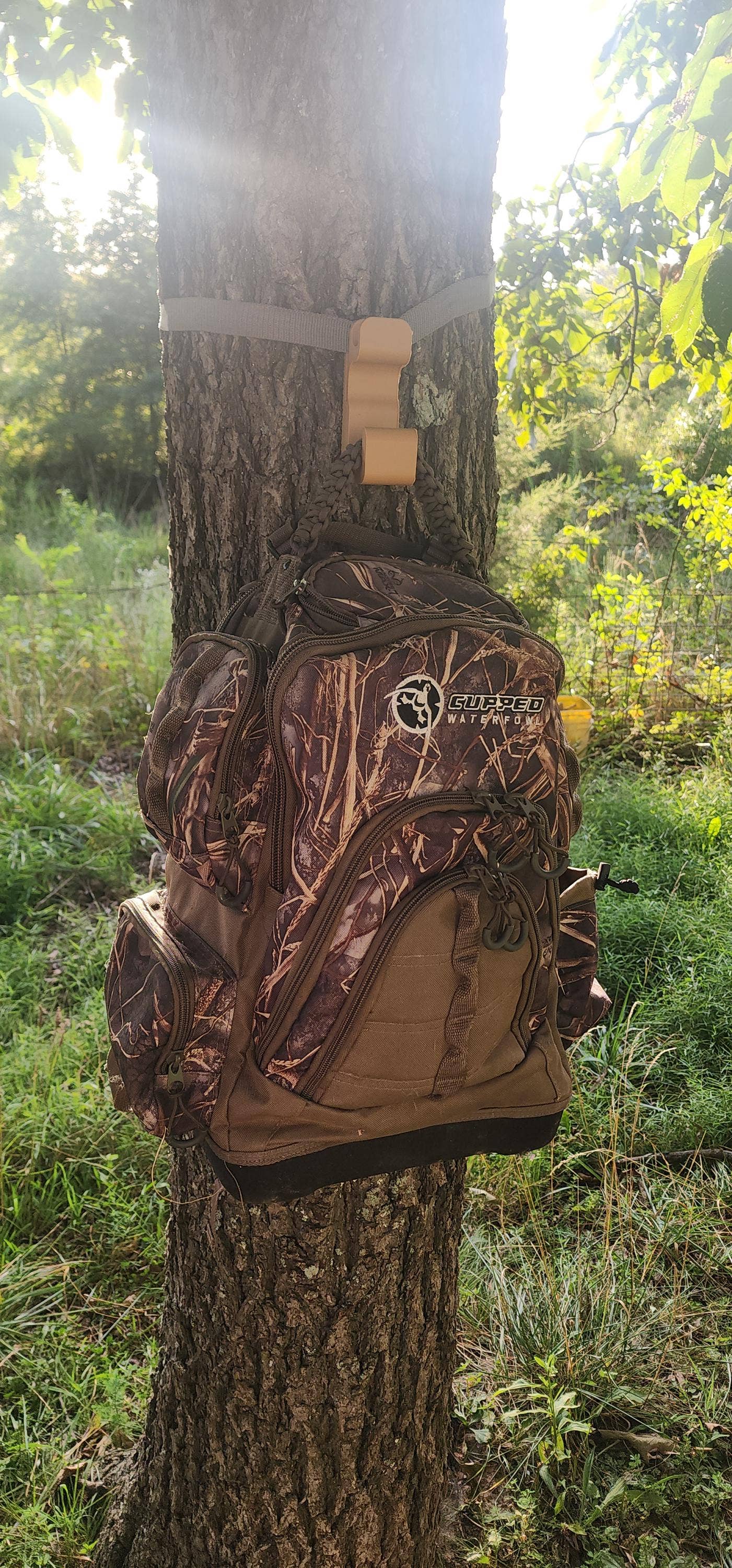 Get Ducked Waterfowl - Wholesale Sportieve accessoires - Trail & Timber™ BarkBite Gear Hook — Aanhanghaak voor rugzakken & uitrusting4