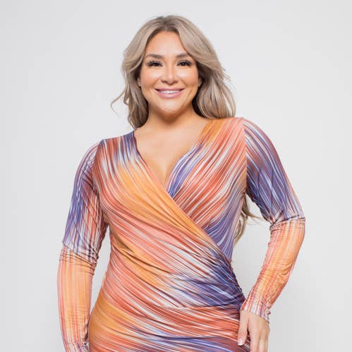 PLUS SIZE PRINT SURPLICE LÅNGÄRMAD KLÄNNING för wholesale av Curve Market