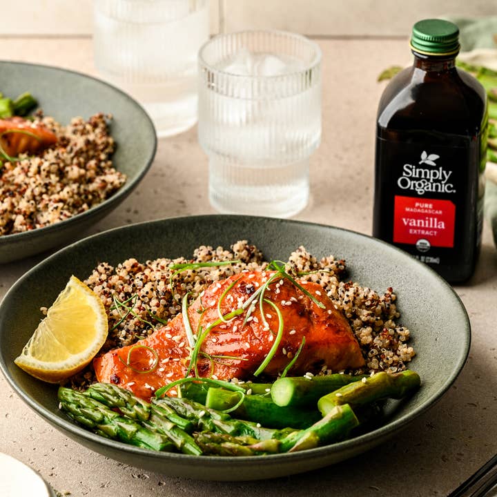 Simply Organic - Wholesale Vanilla/Fruit Extract - Pure Madagascar Vanilla Extract, Certified Organic, 8 Fl Oz7