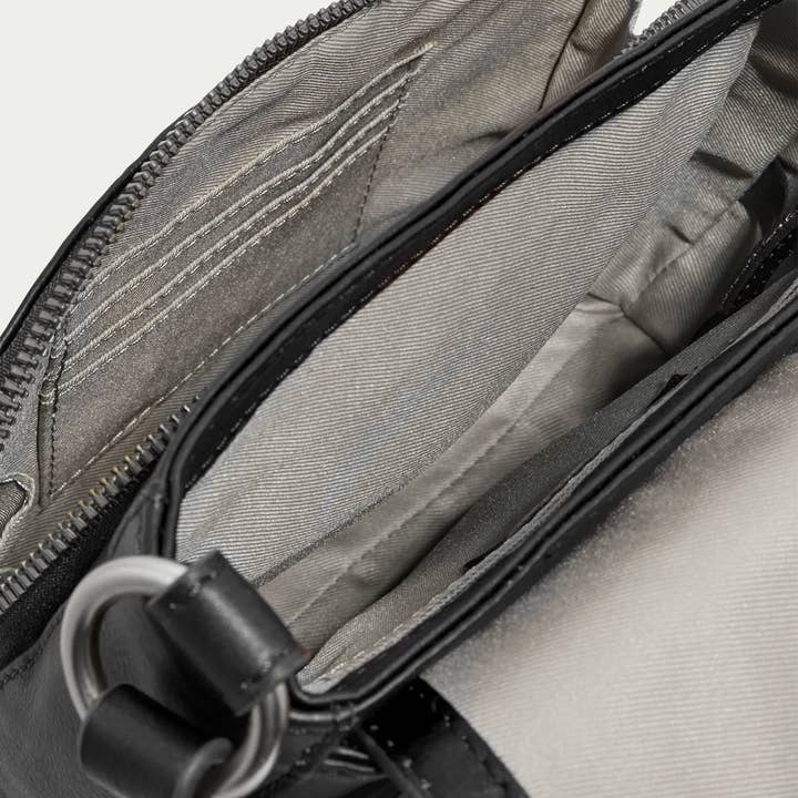 American Leather Co - Wholesale Crossbody Bag - Women's - Marino NS Crossbody29