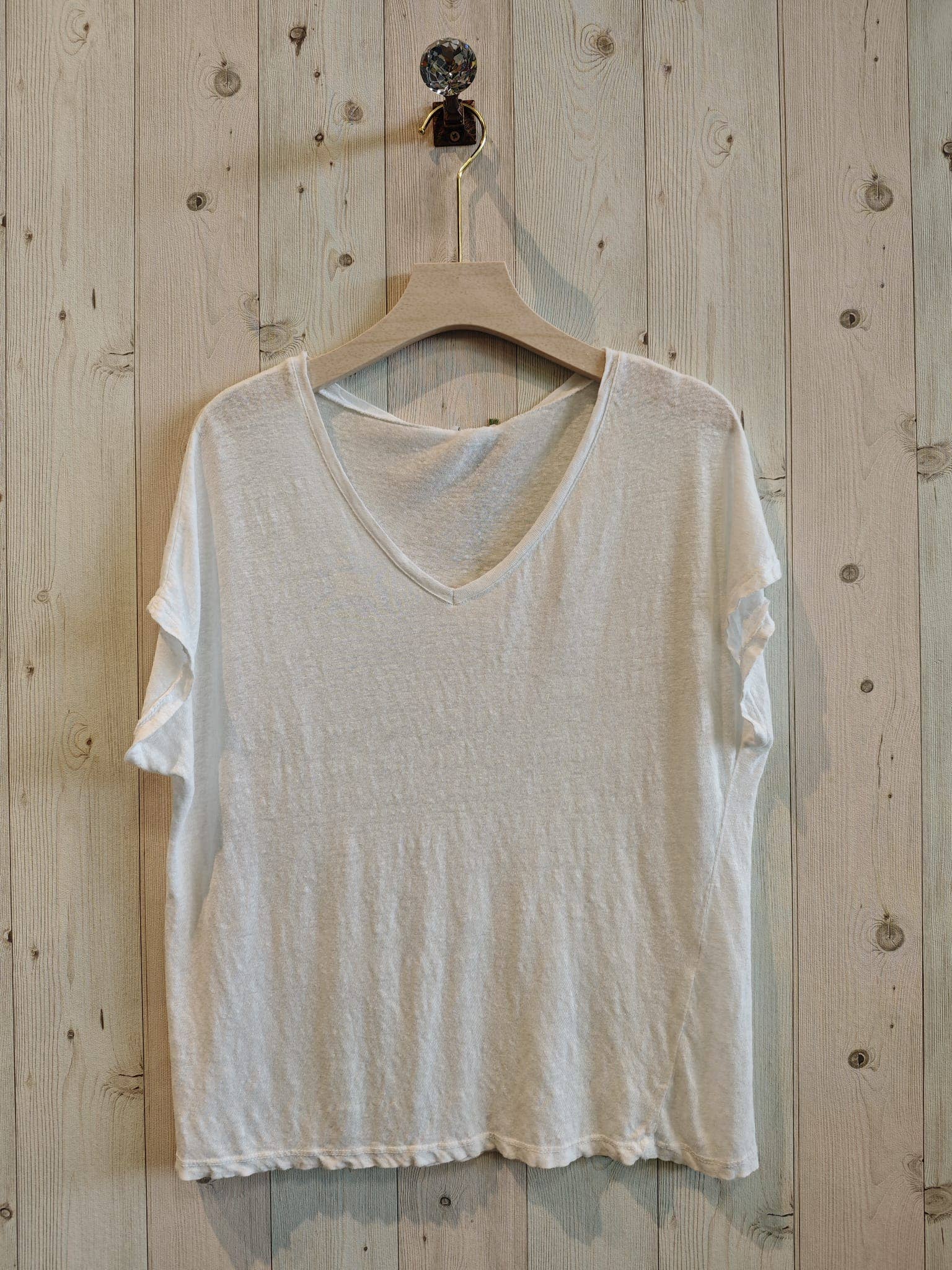 Linen & More - Wholesale T-Shirt - Women's - REF 2295 BASIC LINEN T-SHIRT 100%14