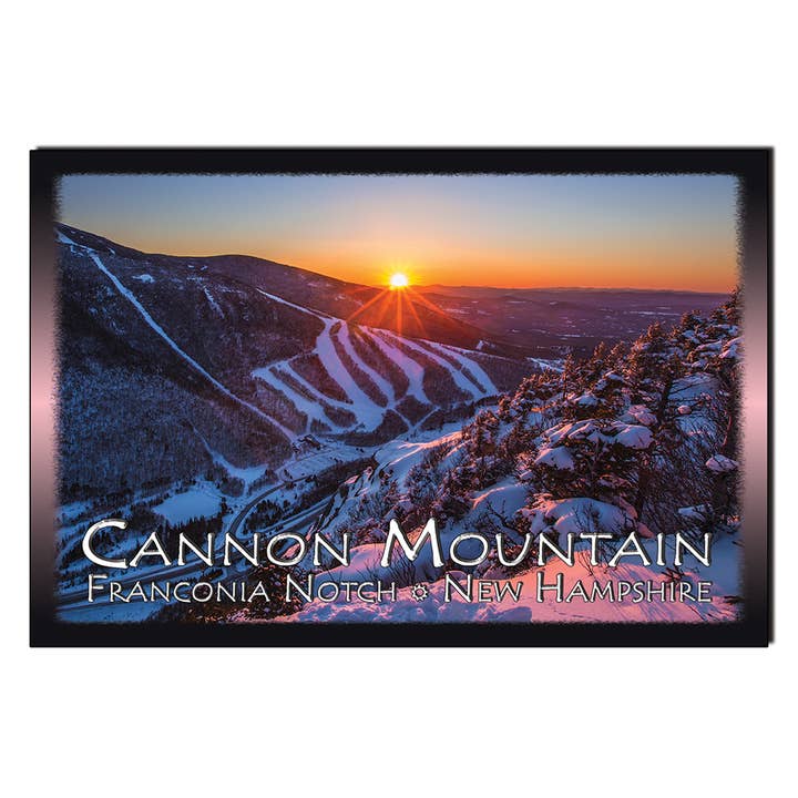 #9025W Carte postale — Dernier coucher de soleil, Cannon Mountain (New Hampshire) pour la vente par White Mountain Images