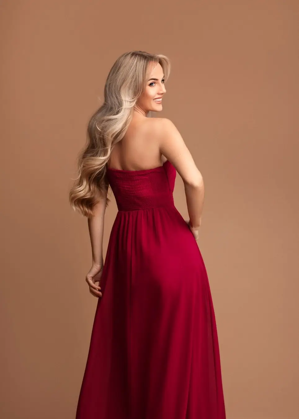 Eva & Lola - Epsilonn - Wholesale Gown - Women's - Long dress with slit at the thighs - R13867