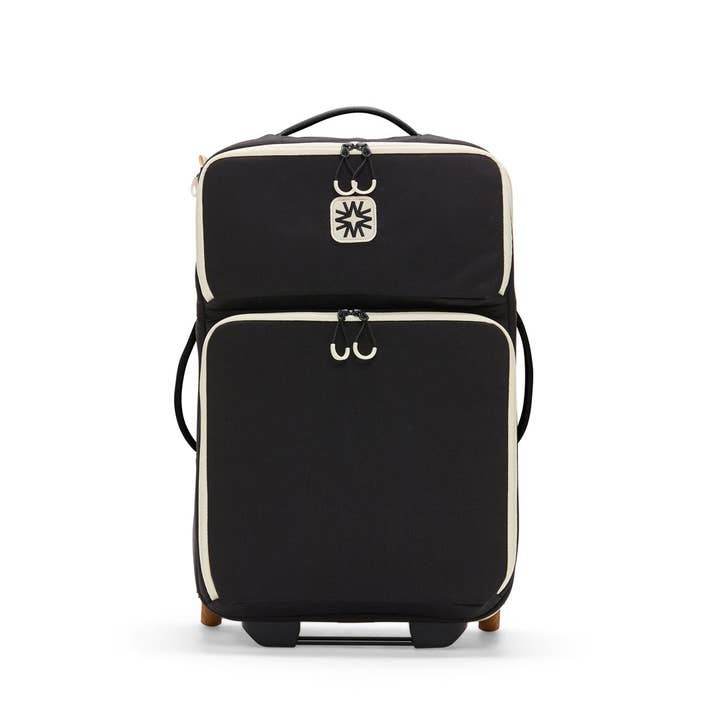 Walker Family goods - Wholesale Luggage - Avi Roller Black1