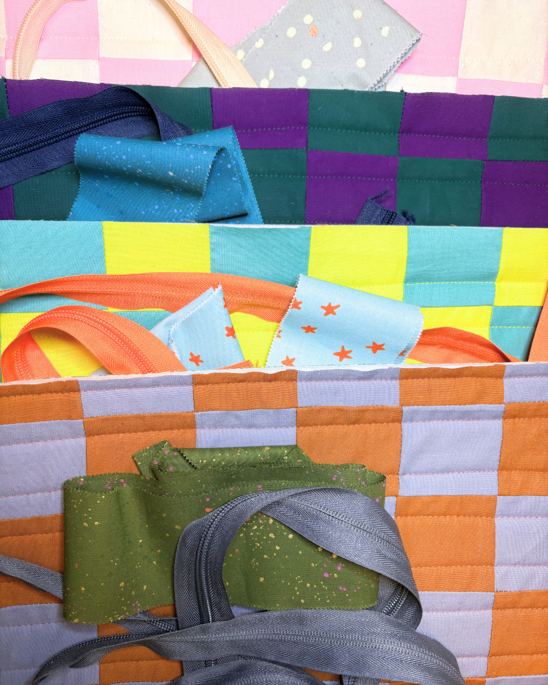 Zipped & Printed - Wholesale Toiletry Bag - Women's - Quilted Boxy Pouch (Cosmetics Pouch, Toiletry Bag, Dopp Kit)9