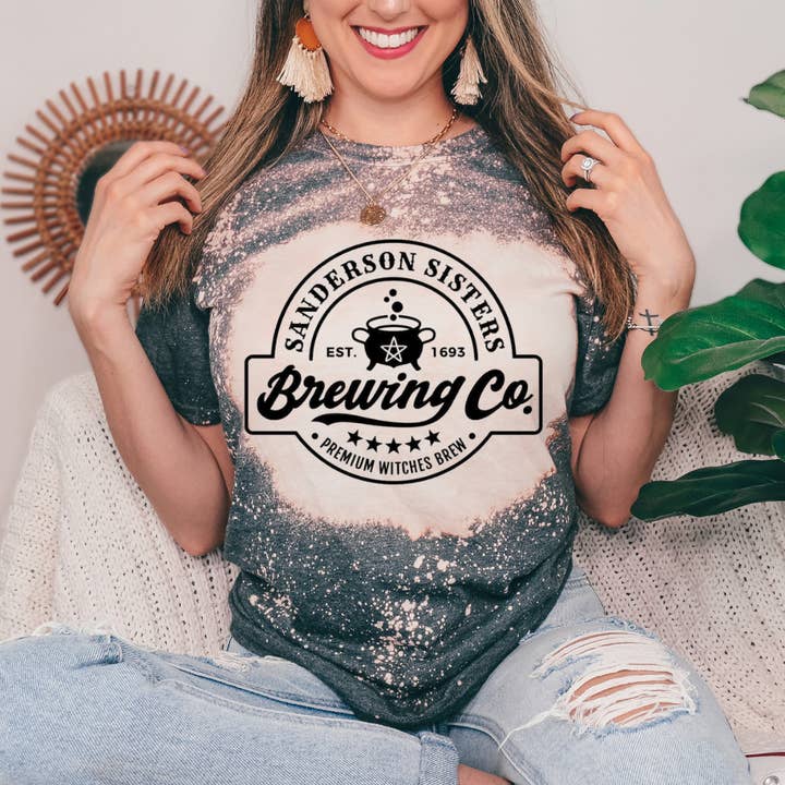 Camiseta Brewing Co Halloween por atacado de Londas Trendy Tees